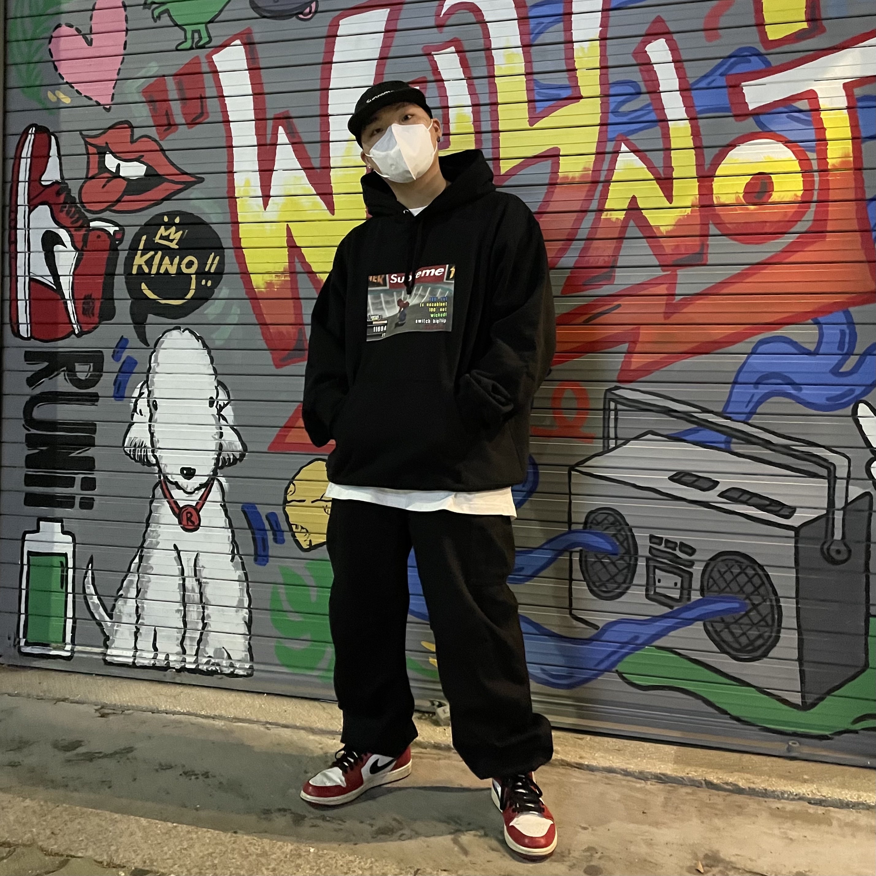 Supreme x Thrasher Hooded Sweatshirt Black - 21FW, Jordan 1 Retro Chicago 2013 착용 스타일 - 2