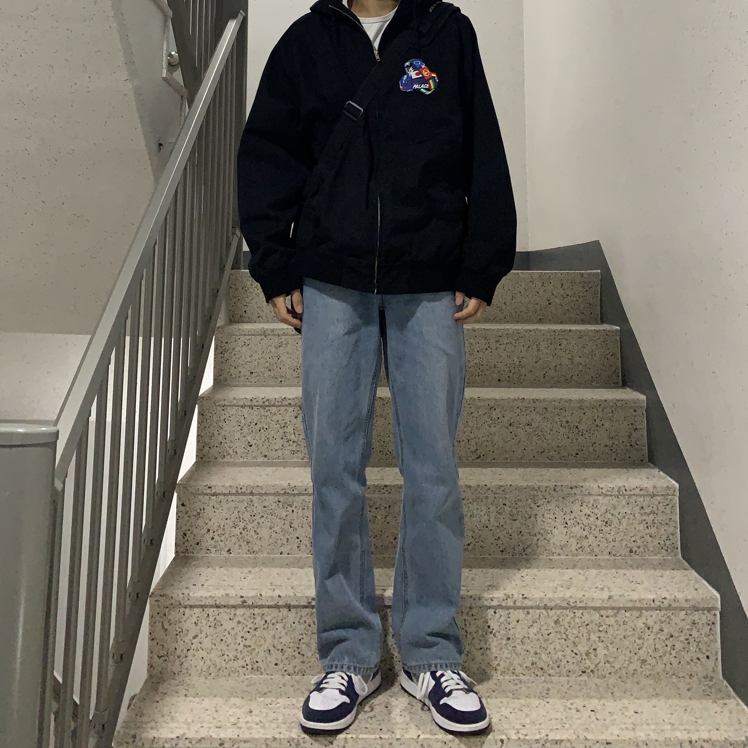 Jordan 1 Retro High OG CO.JP Midnight Navy, Palace Tri-Flag Hooded Jacket Black - 21SS 착용 스타일