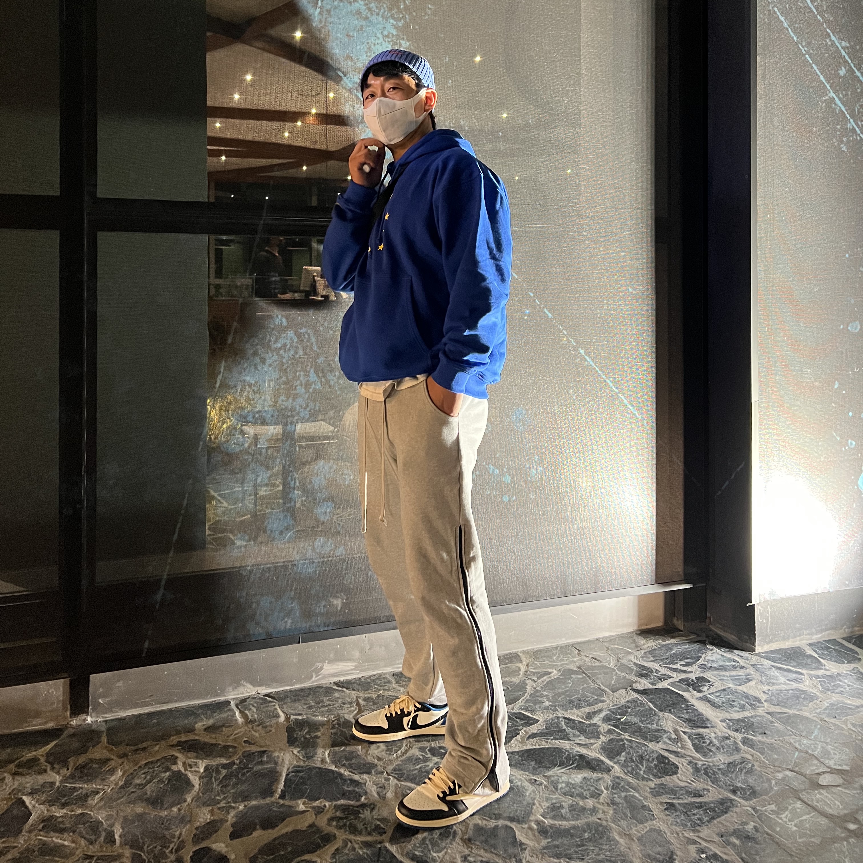 Jordan 1 x Travis Scott x Fragment Retro Low OG SP Military Blue, Supreme Overdyed Beanie Blue - 21SS 착용 스타일