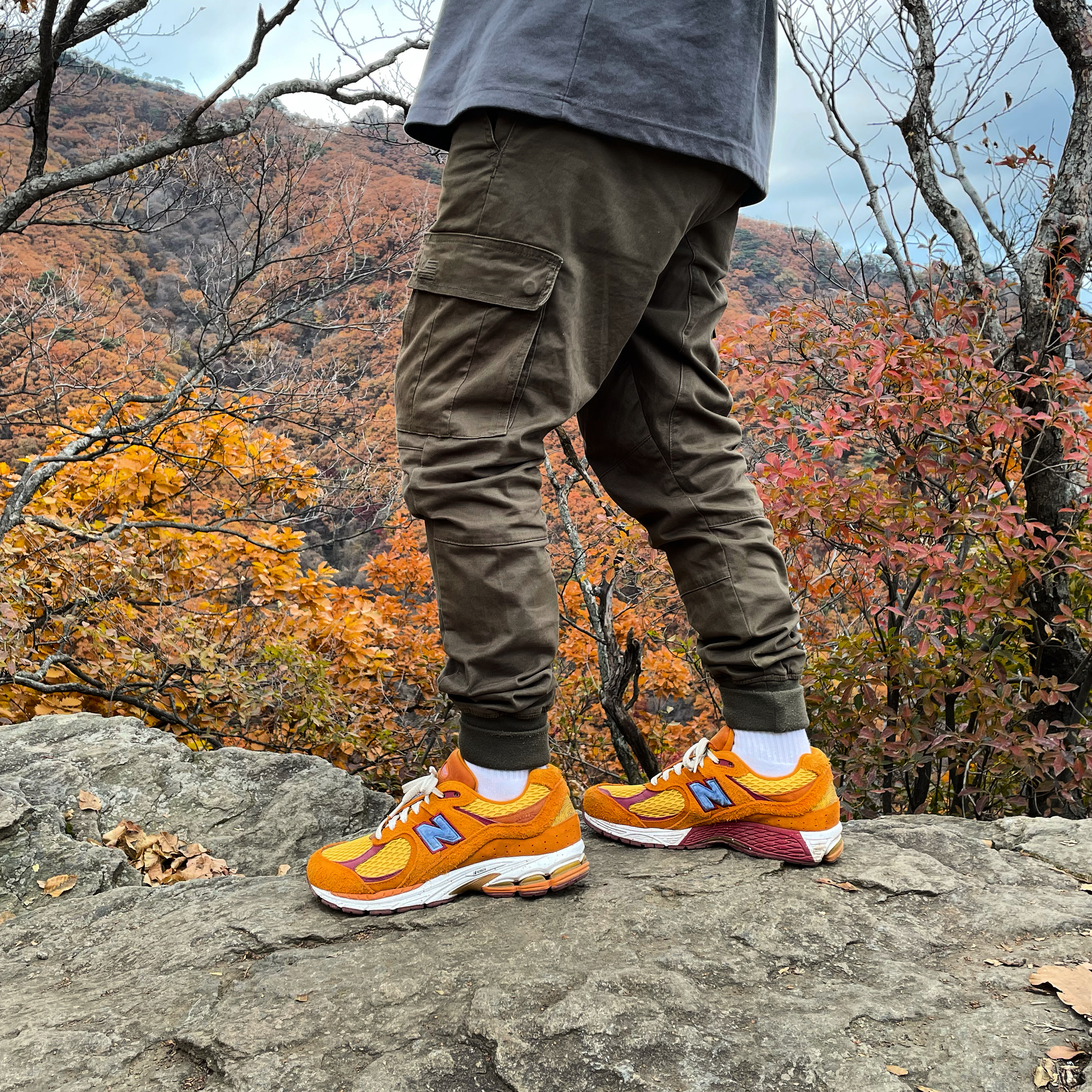 New Balance x Salehe Bembury 2002R Peace Be the Journey 착용 스타일