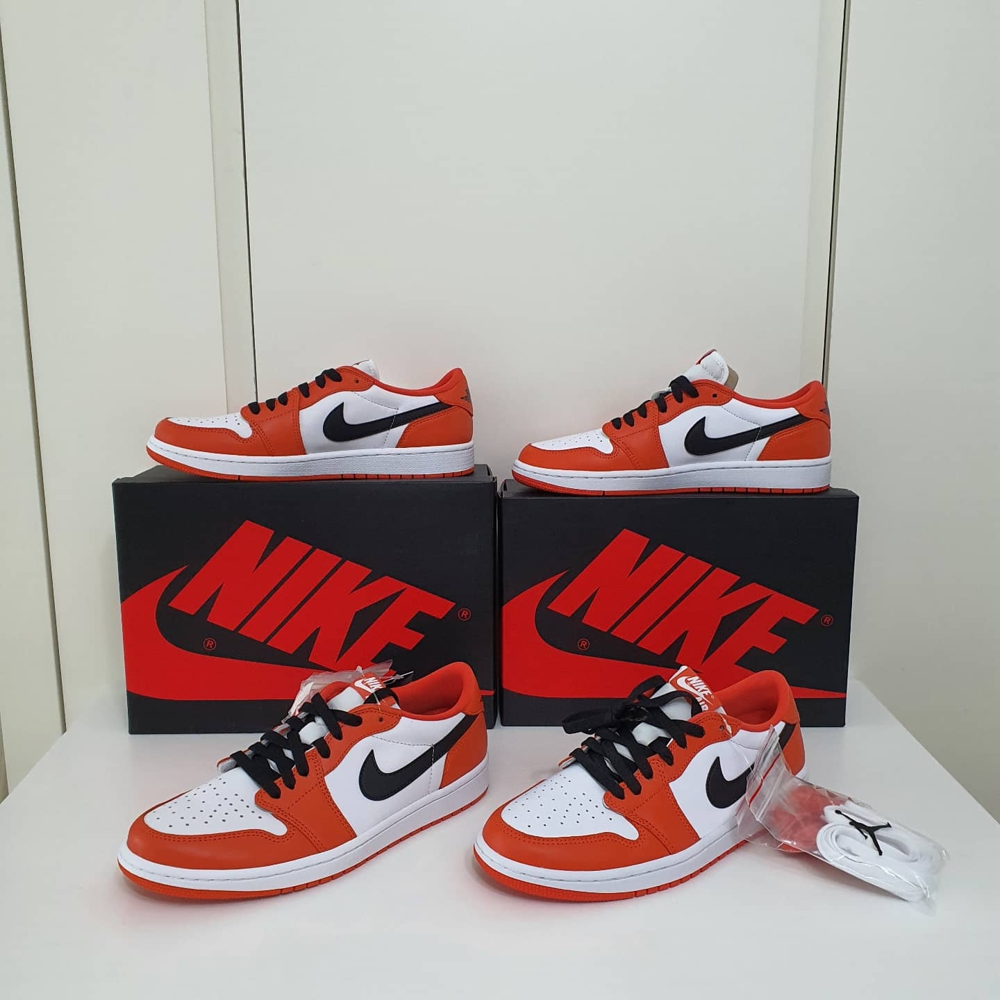Jordan 1 Low OG Starfish, (W) Jordan 1 Low OG Starfish 착용 스타일 - 1