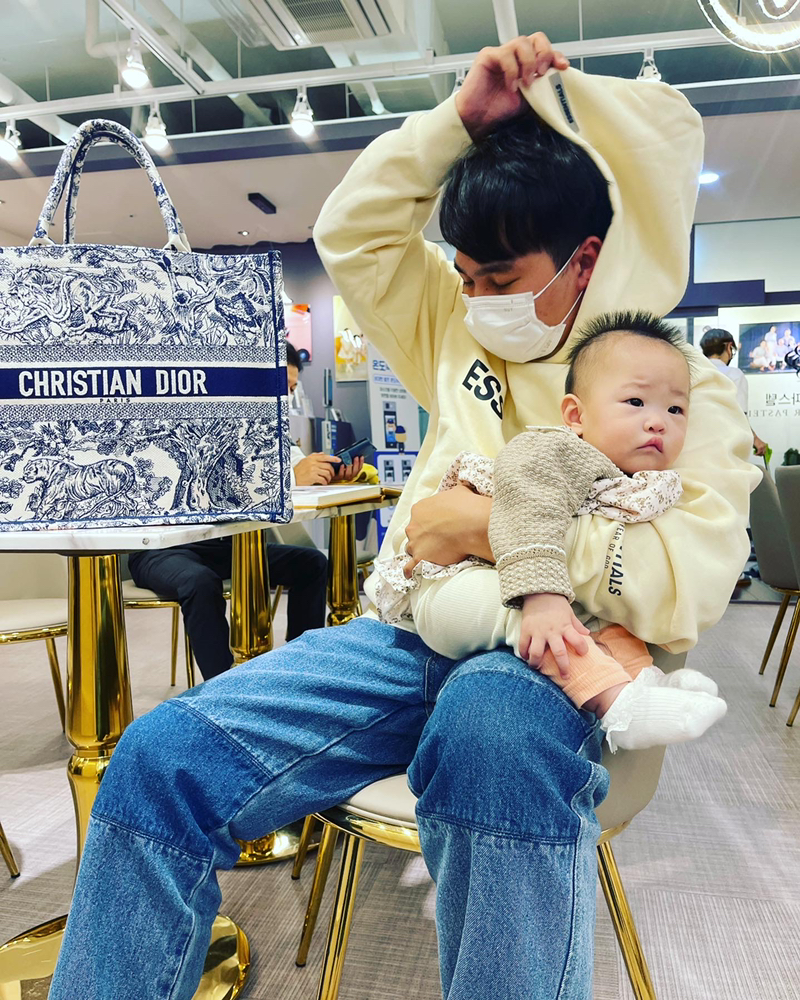 KREAM 프로필 이미지