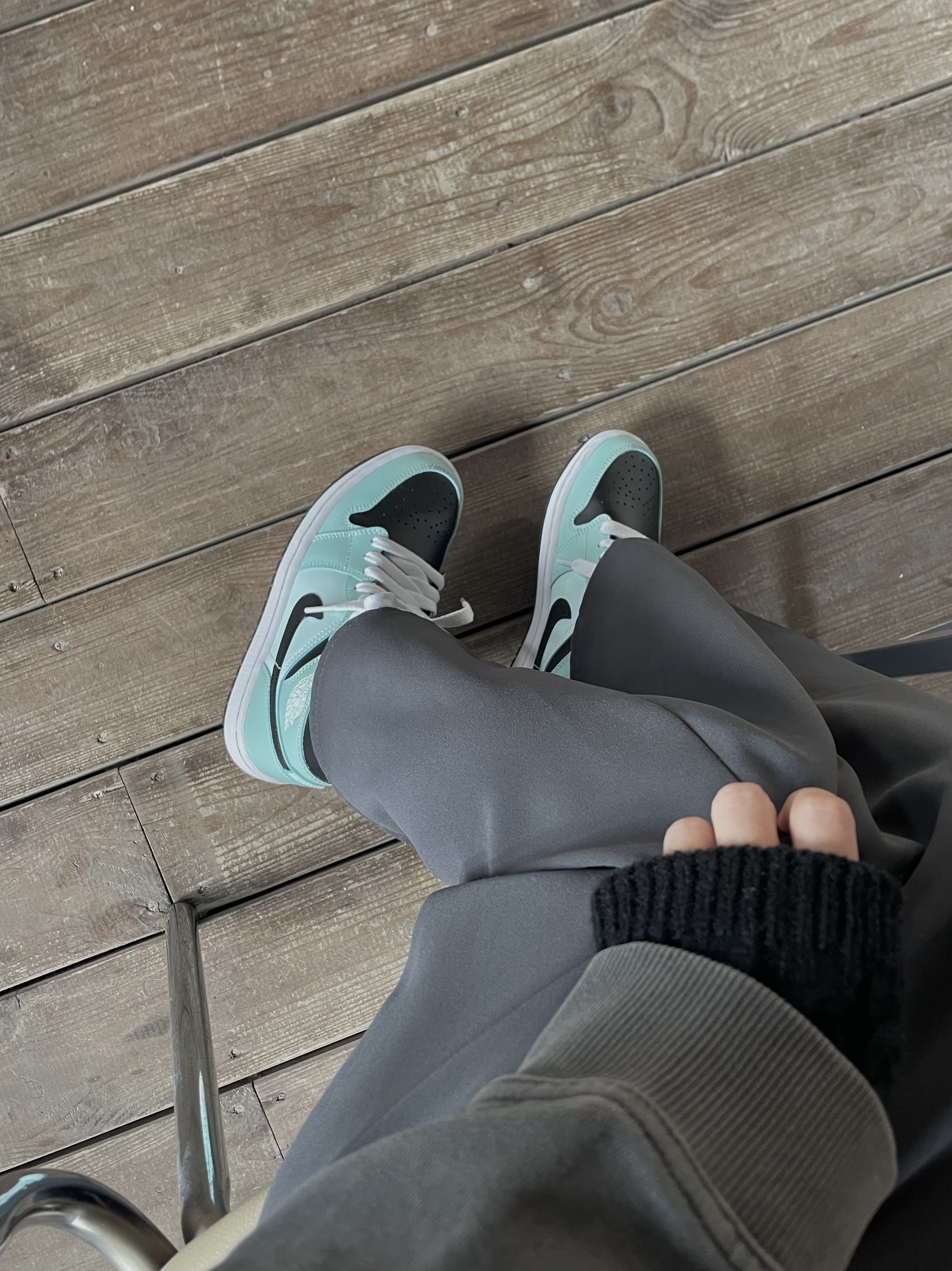 (W) Jordan 1 Mid Teal Tint 착용 스타일 - 2