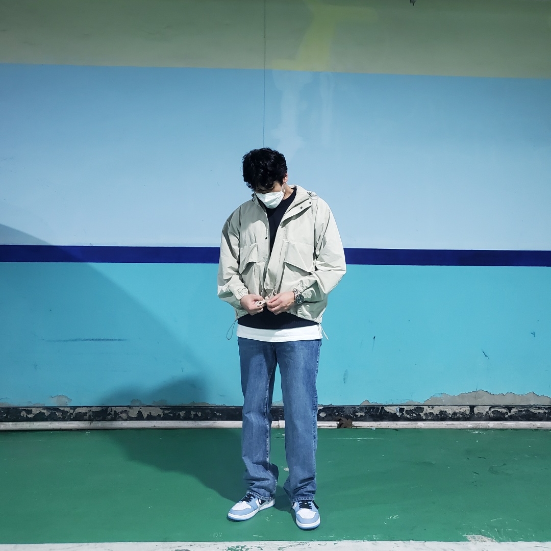 Jordan 1 Retro High OG University Blue, (GS) Jordan 1 Retro High OG University Blue 착용 스타일 - 2