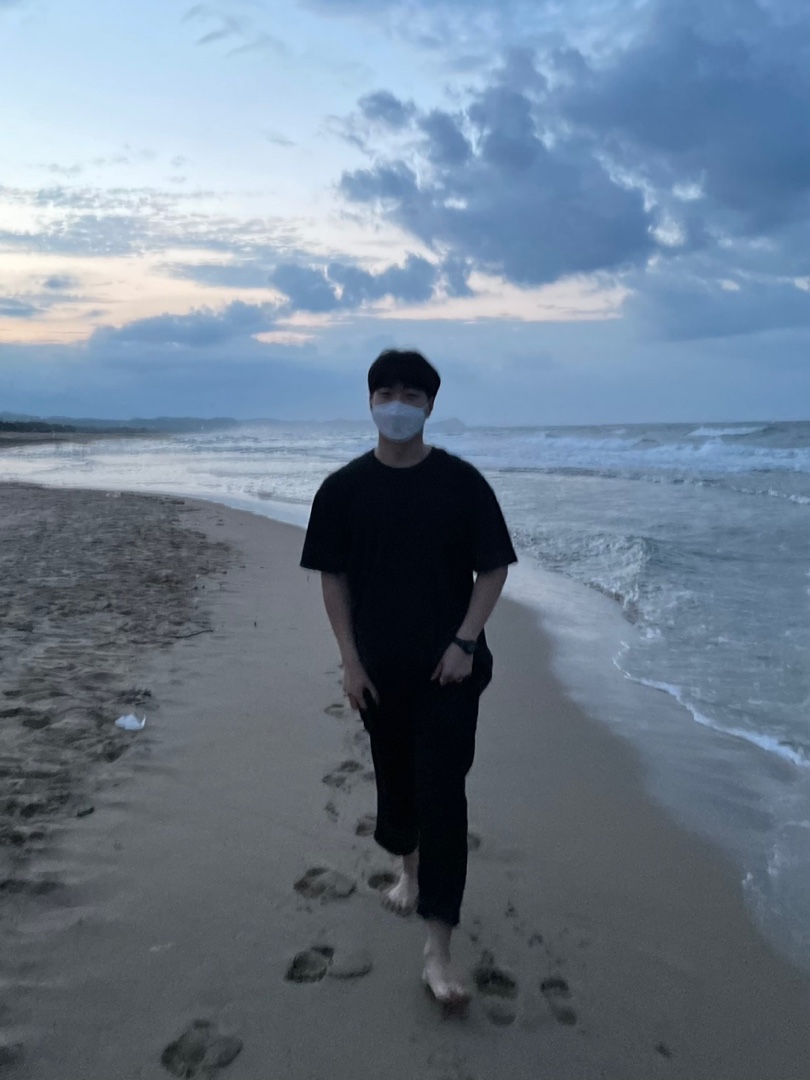 Essentials T-Shirt Black - 21SS 착용 스타일