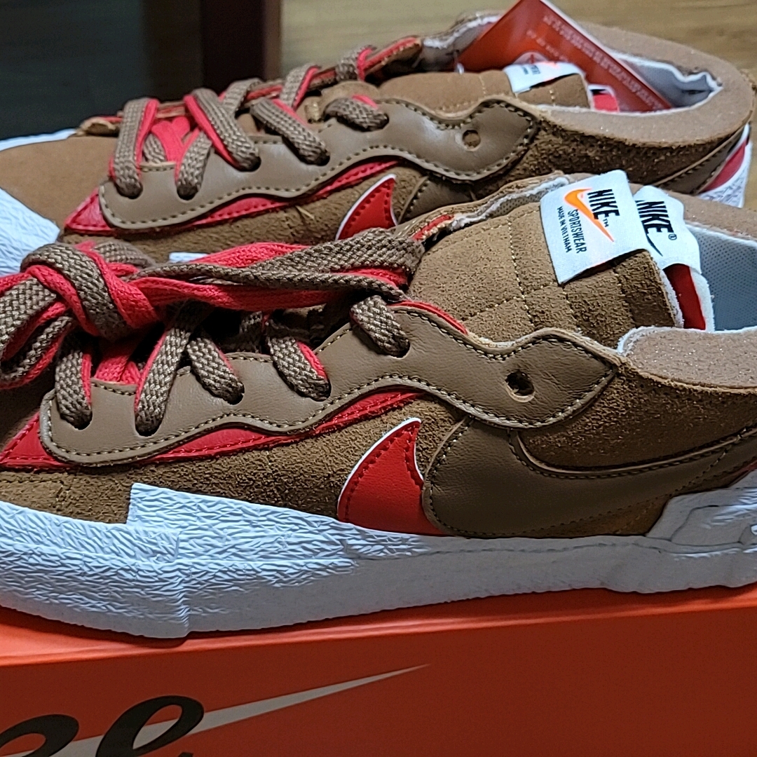 Nike x Sacai Blazer Low British Tan 착용 스타일 - 2
