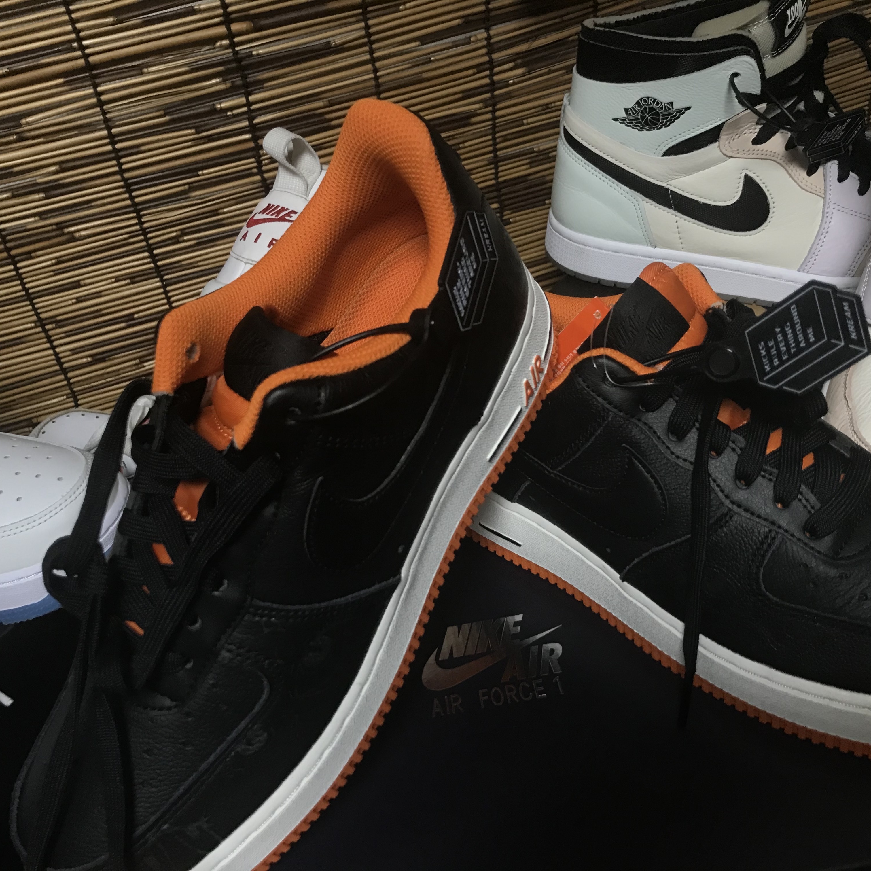 Nike Air Force 1 '07 PRM Halloween 착용 스타일 - 4