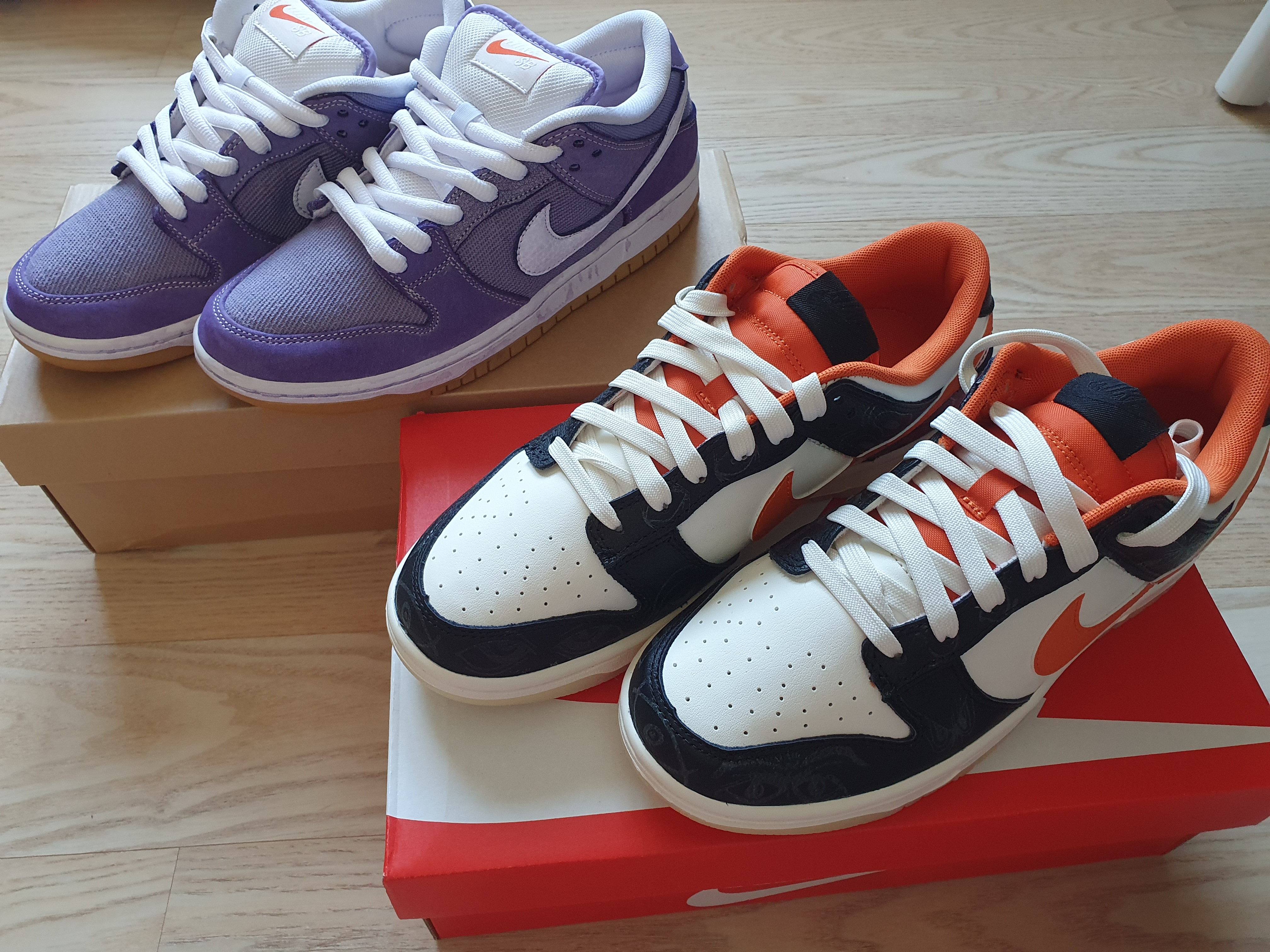 Nike Dunk Low Retro PRM Halloween, Nike SB Dunk Low Pro ISO Orange Label Lilac 착용 스타일