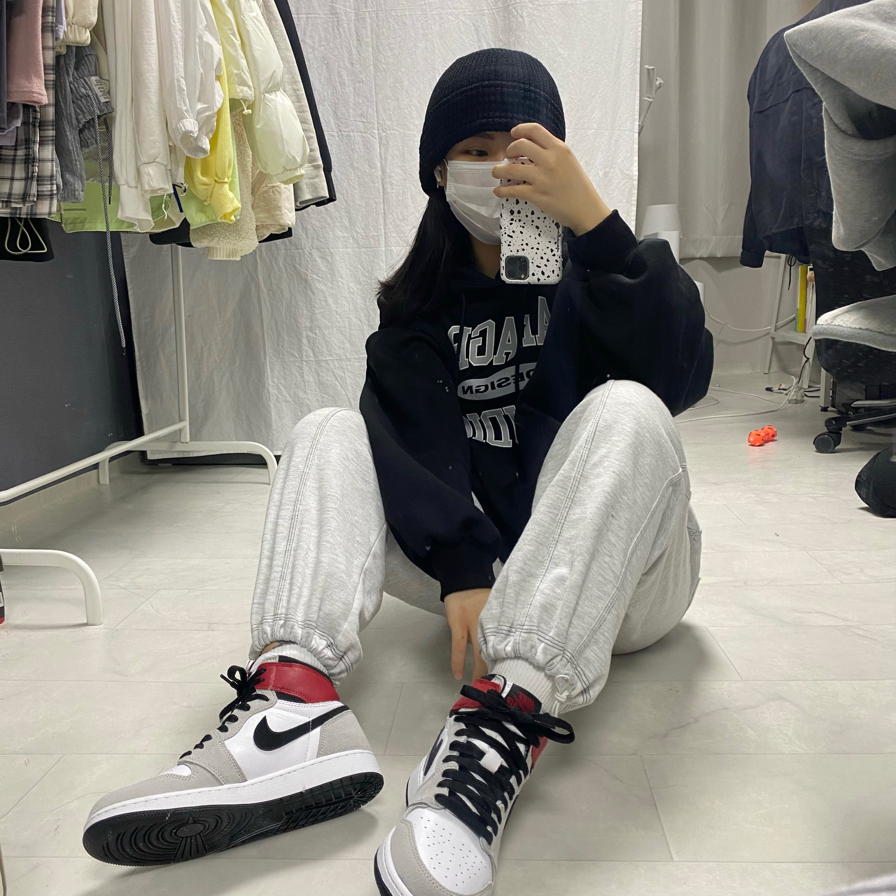 (GS) Jordan 1 Retro High OG Light Smoke Grey 착용 스타일