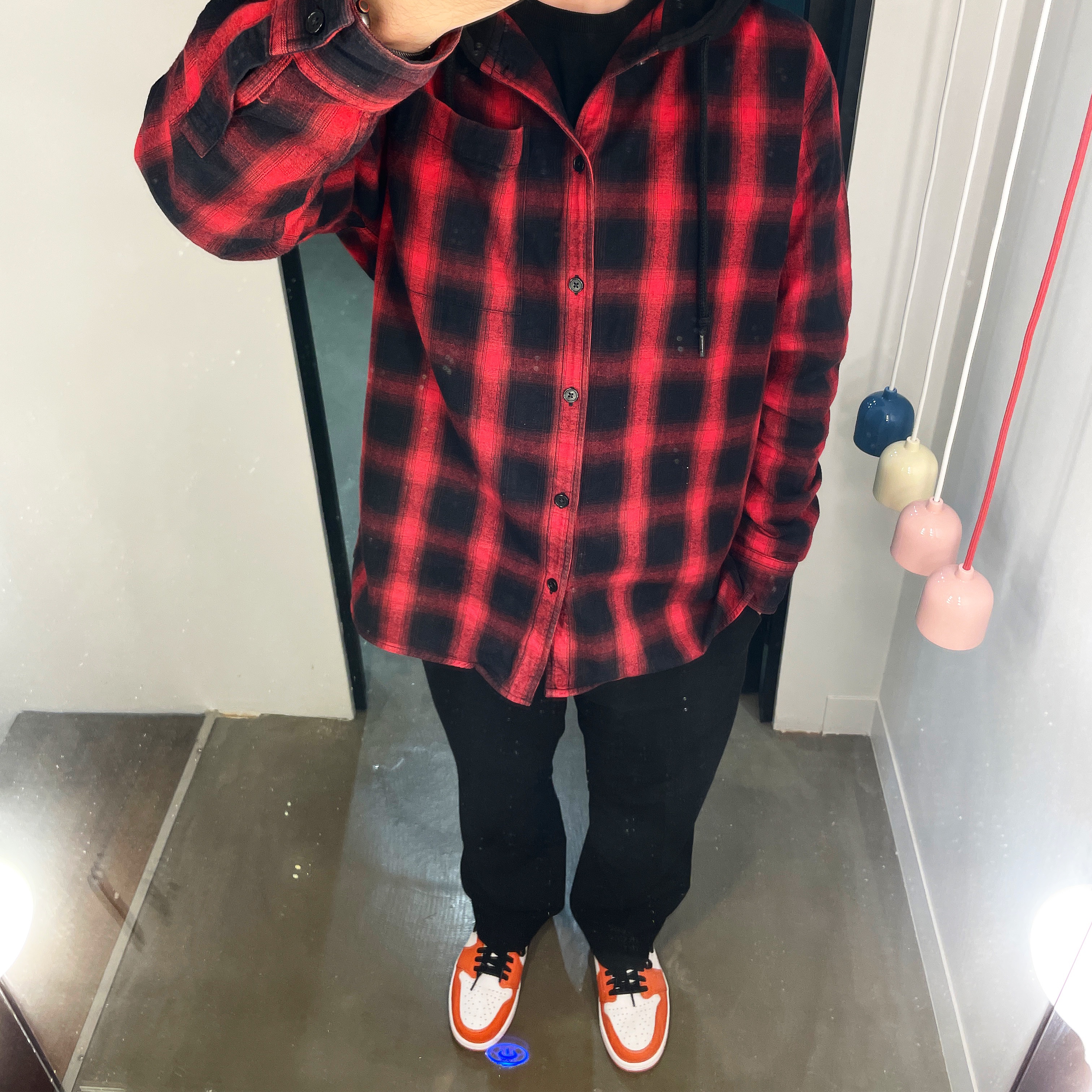 Jordan 1 Low OG Starfish 착용 스타일