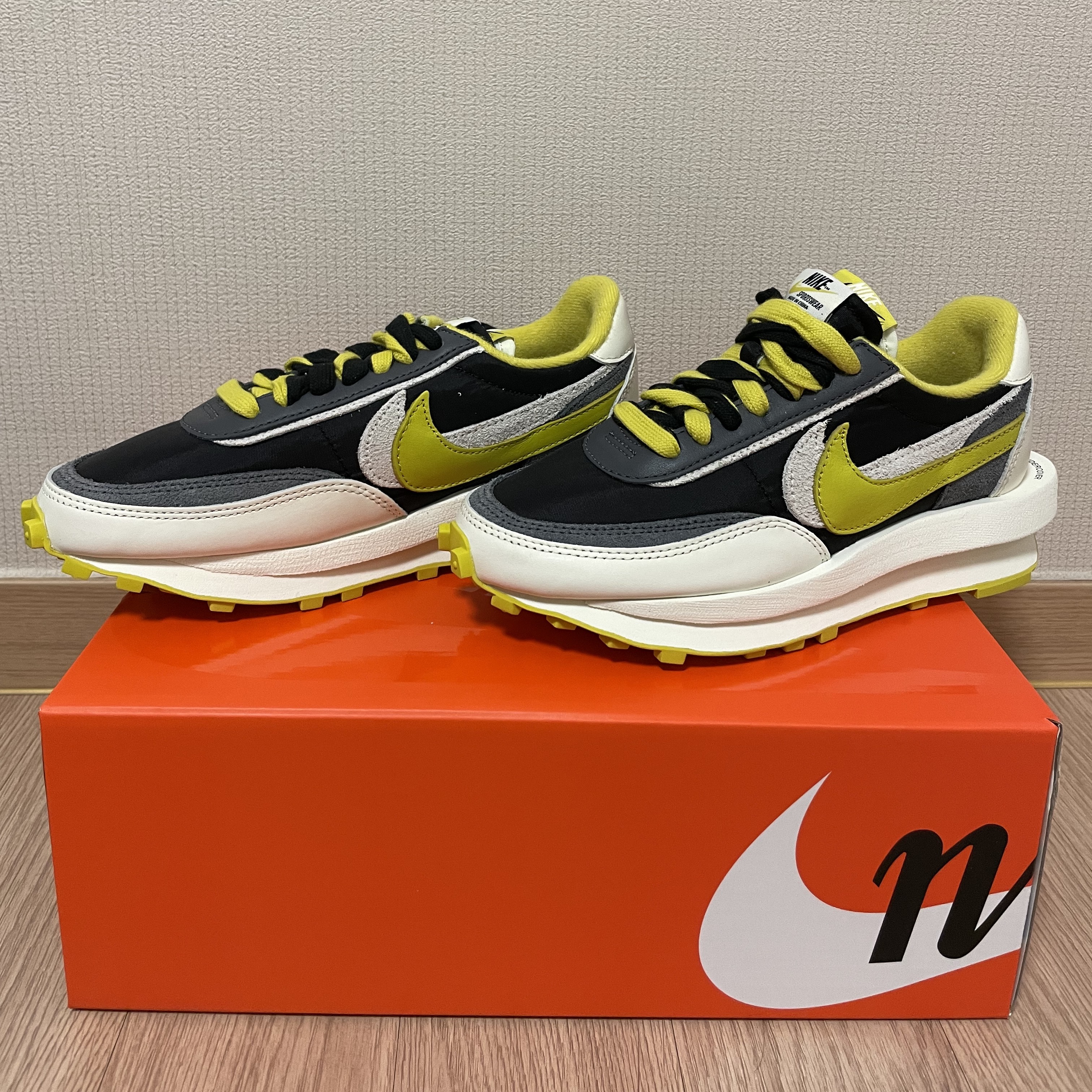 Nike x Sacai x Undercover LDWaffle Black Bright Citron 착용 스타일