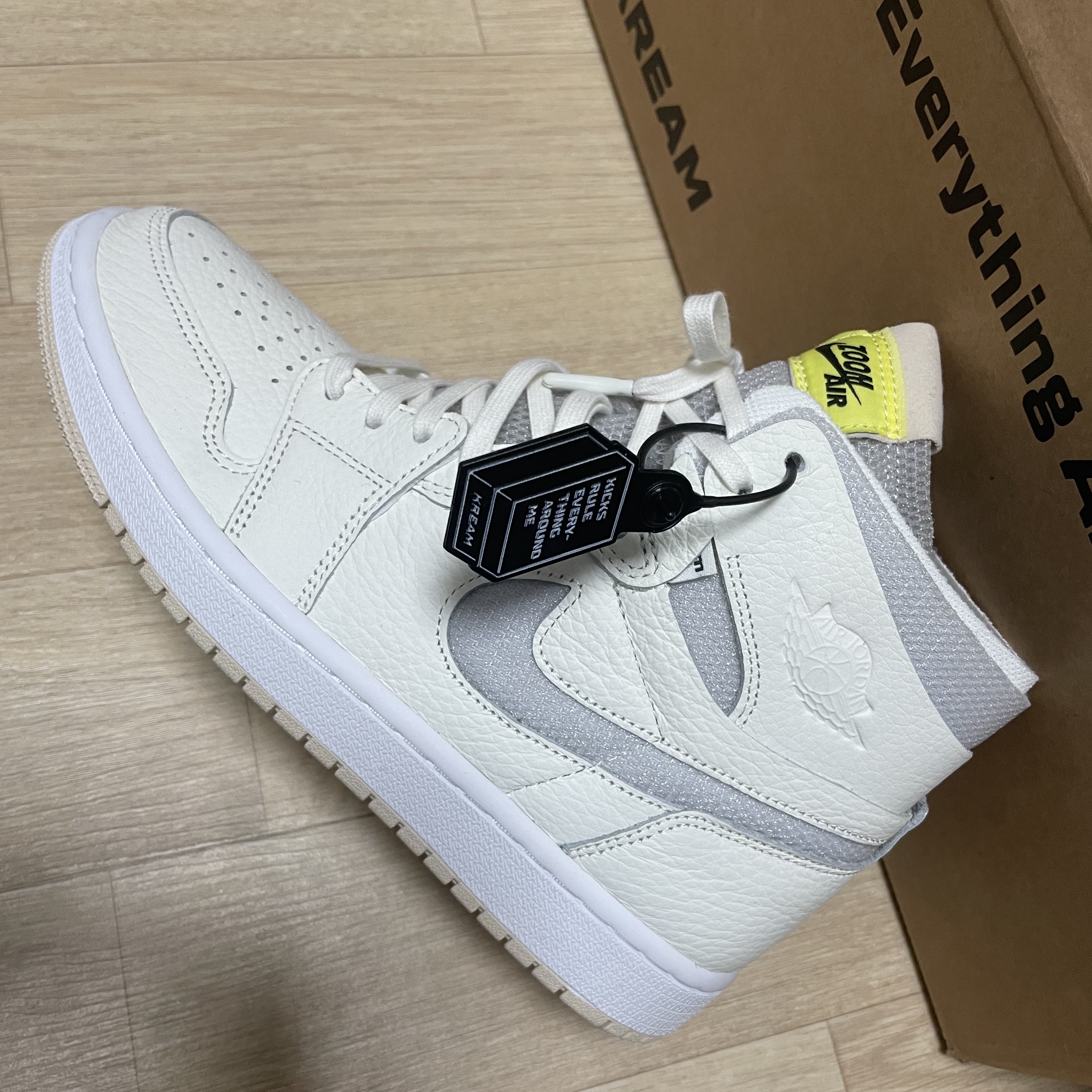(W) Jordan 1 Zoom Air CMFT Sail 착용 스타일