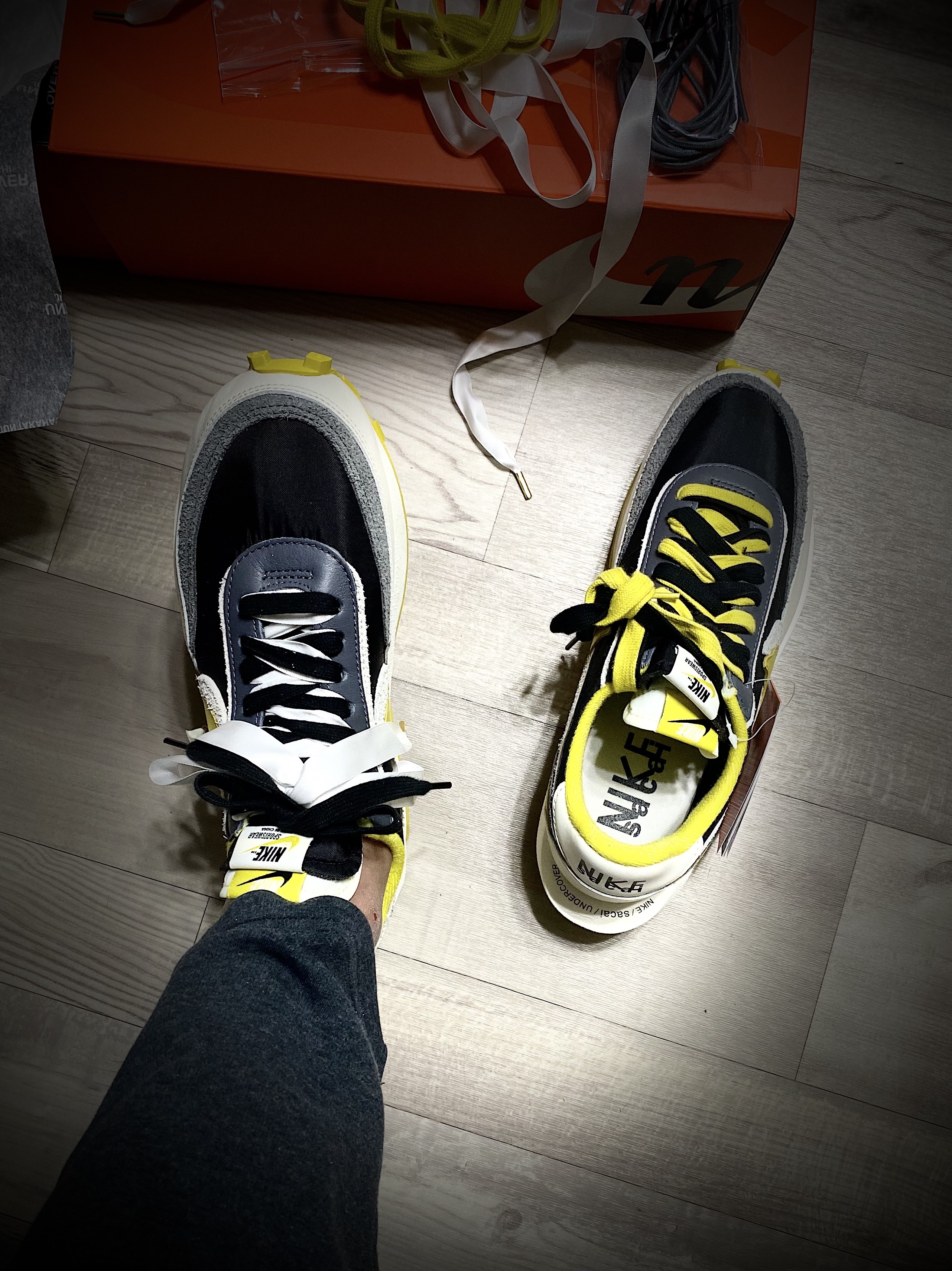 Lego Ford Mustang, Nike x Sacai x Undercover LDWaffle Black Bright Citron 착용 스타일 - 4