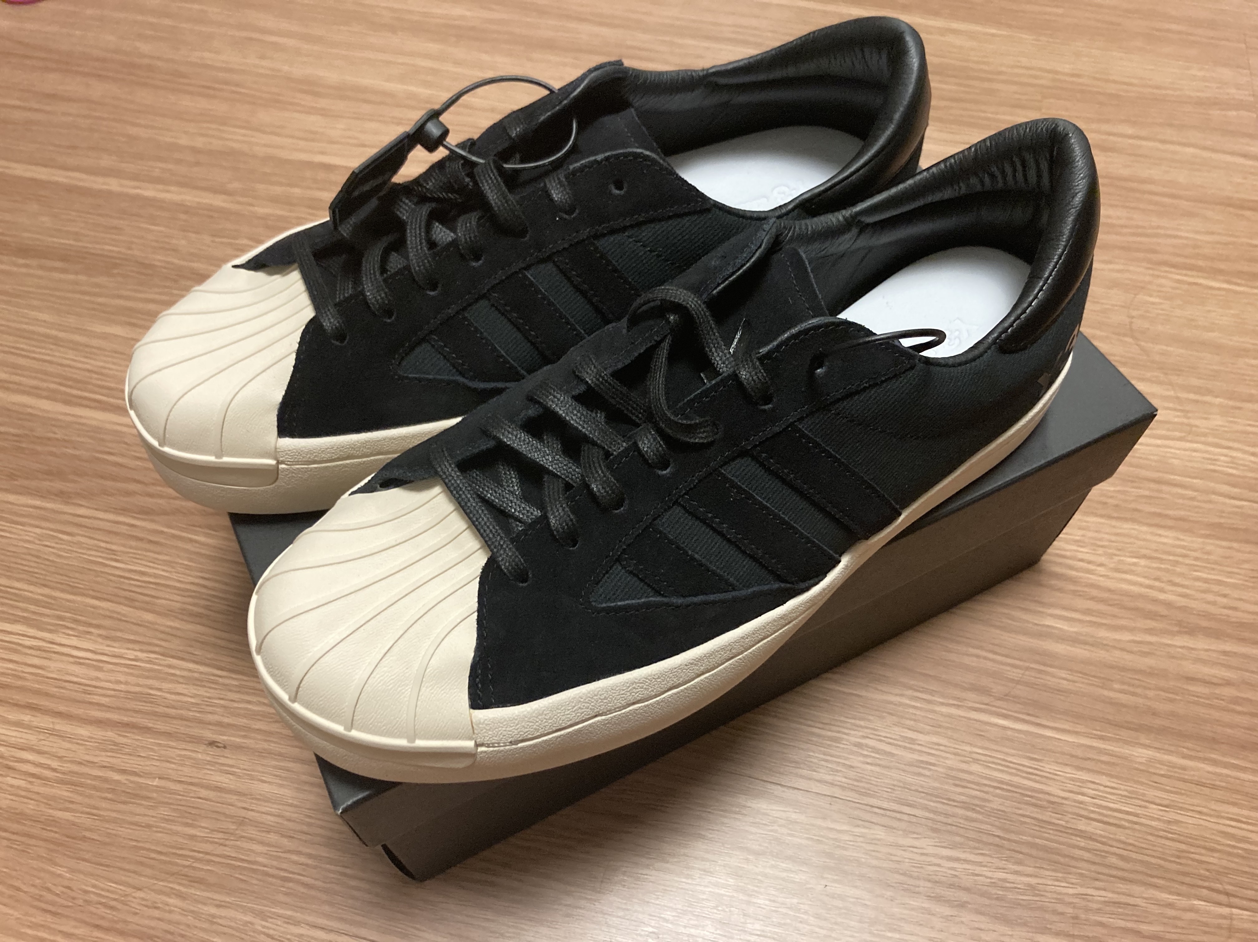 Y-3 Yohji Star Black 착용 스타일 - 1