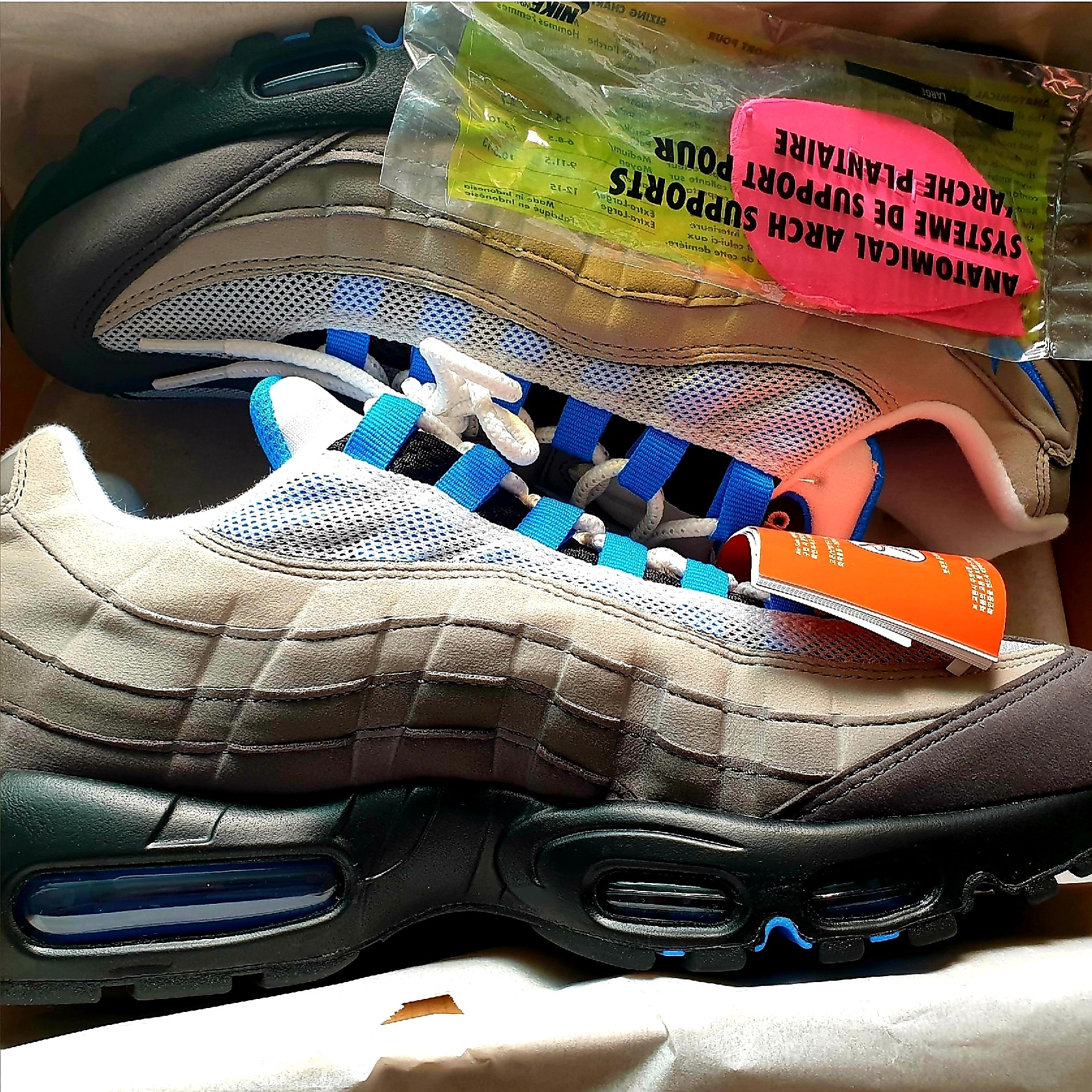 Nike Air Max 95 OG Crystal Blue 착용 스타일