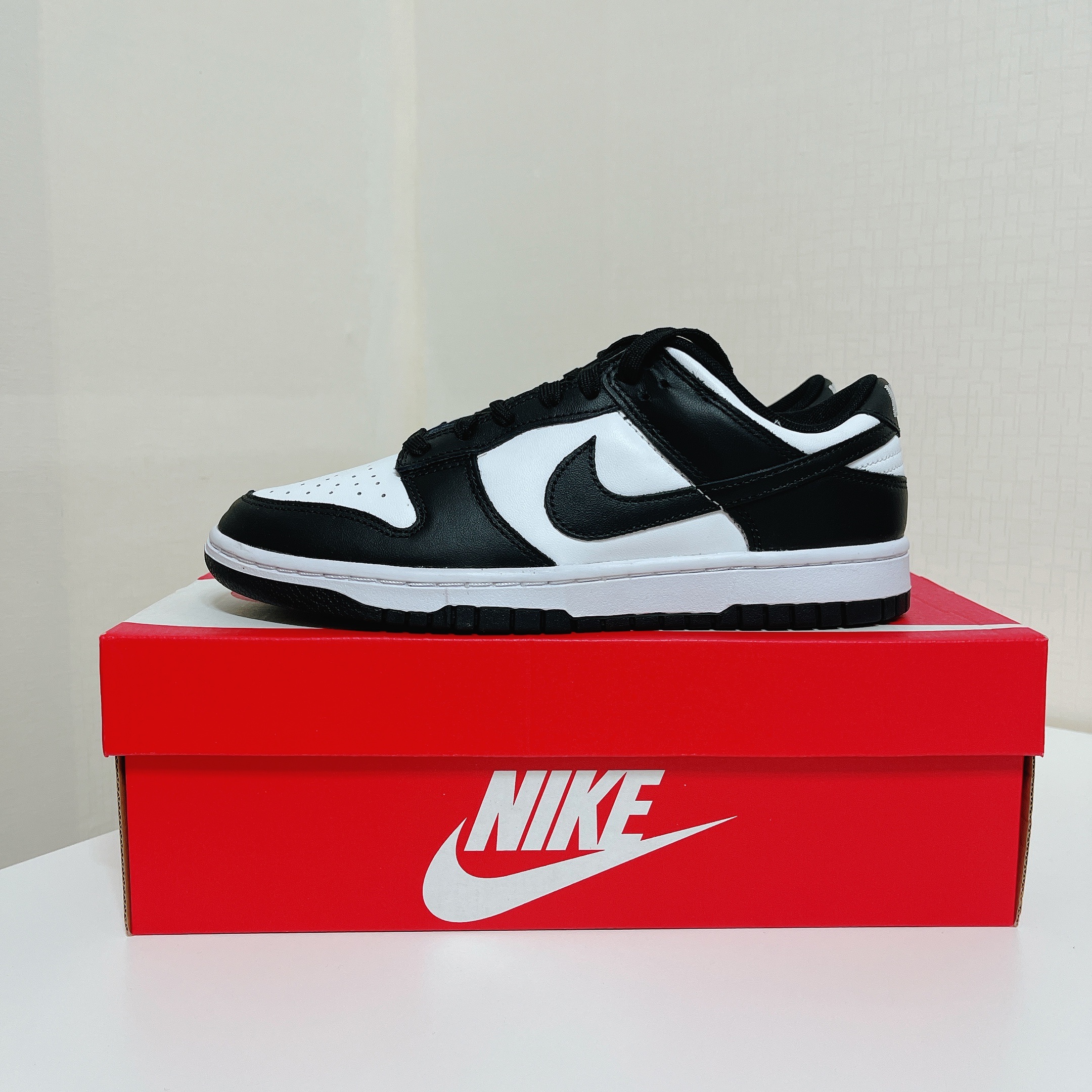Nike Dunk Low Retro Black 착용 스타일 - 4