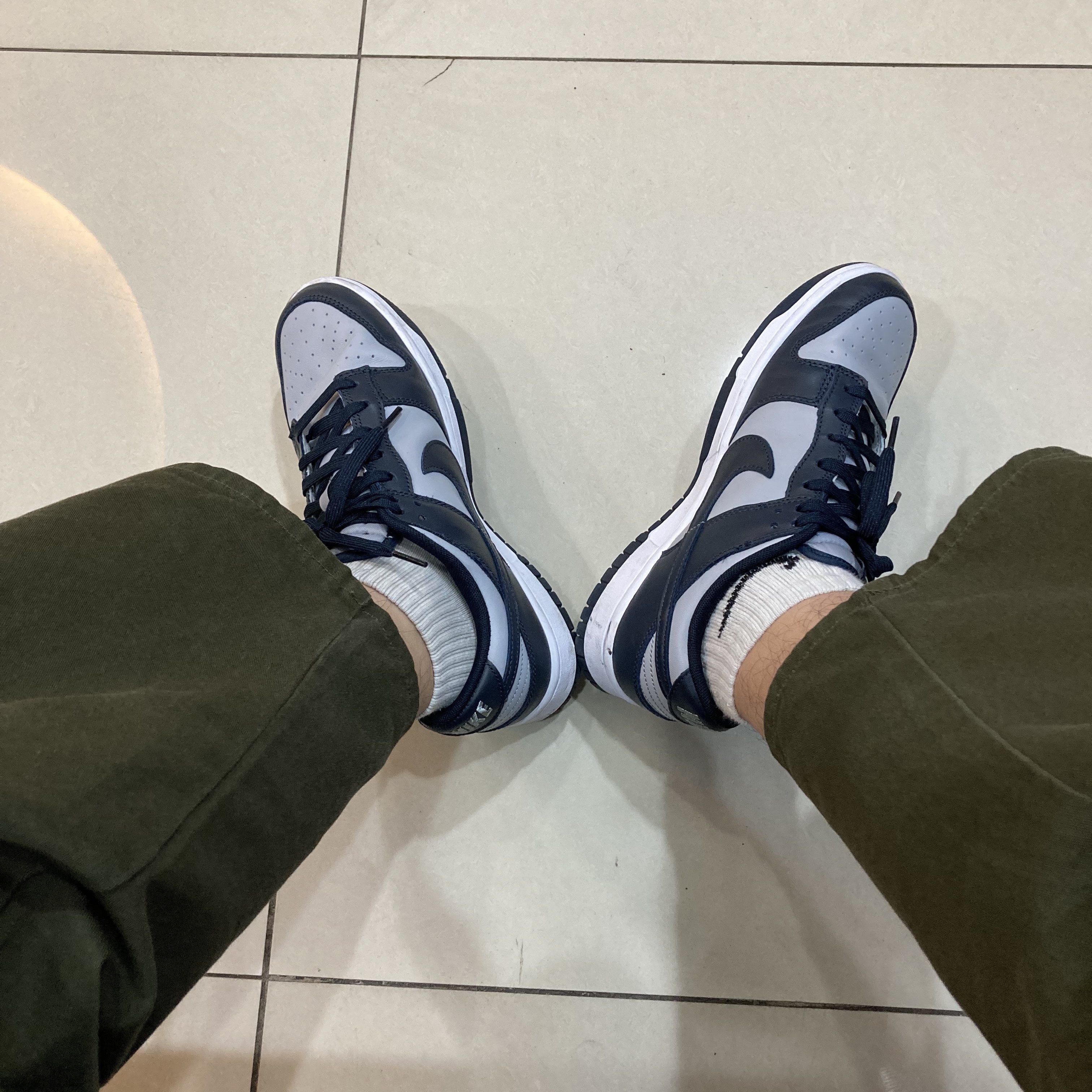 Nike Dunk Low Retro Championship Grey 착용 스타일
