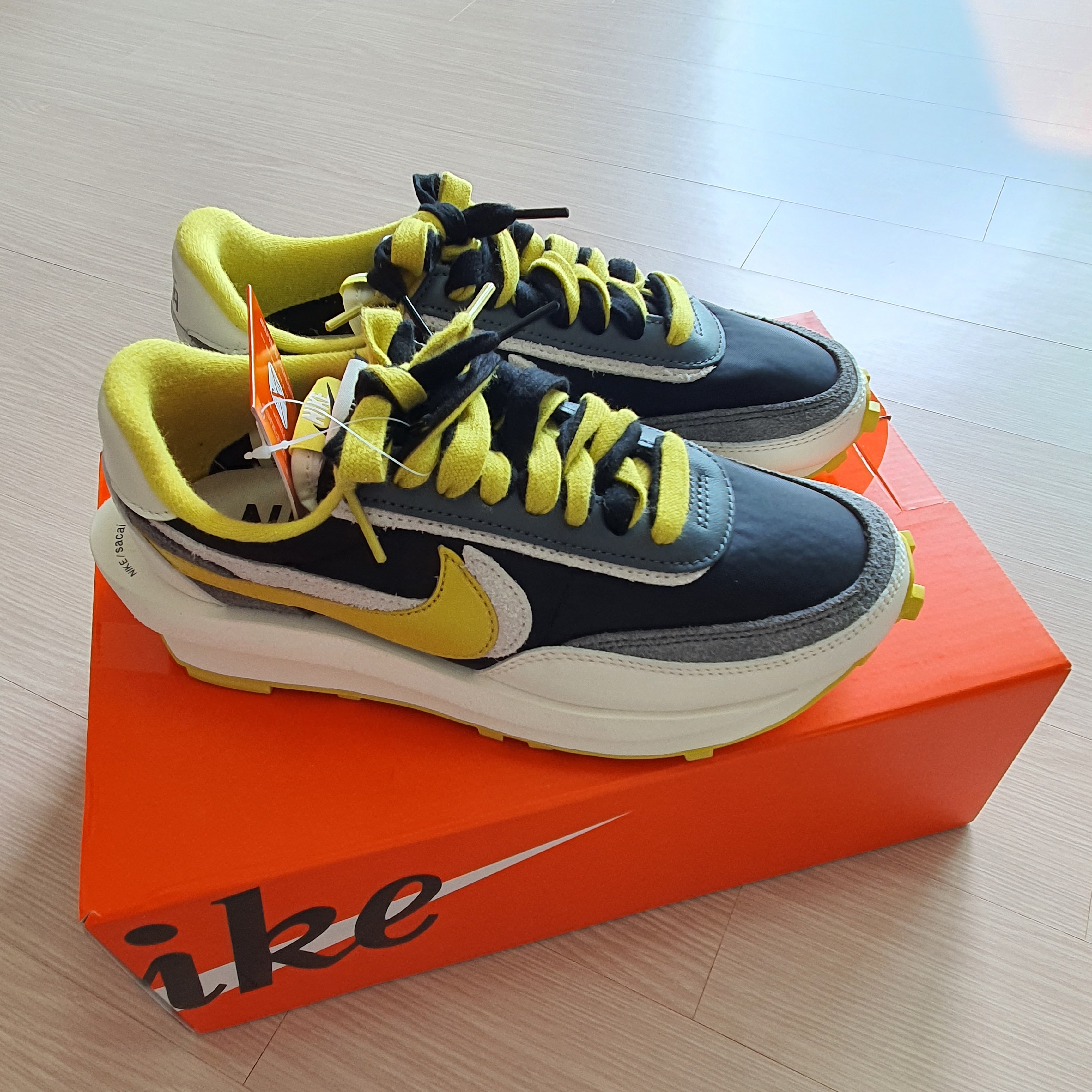 Nike x Sacai x Undercover LDWaffle Black Bright Citron 착용 스타일 - 1
