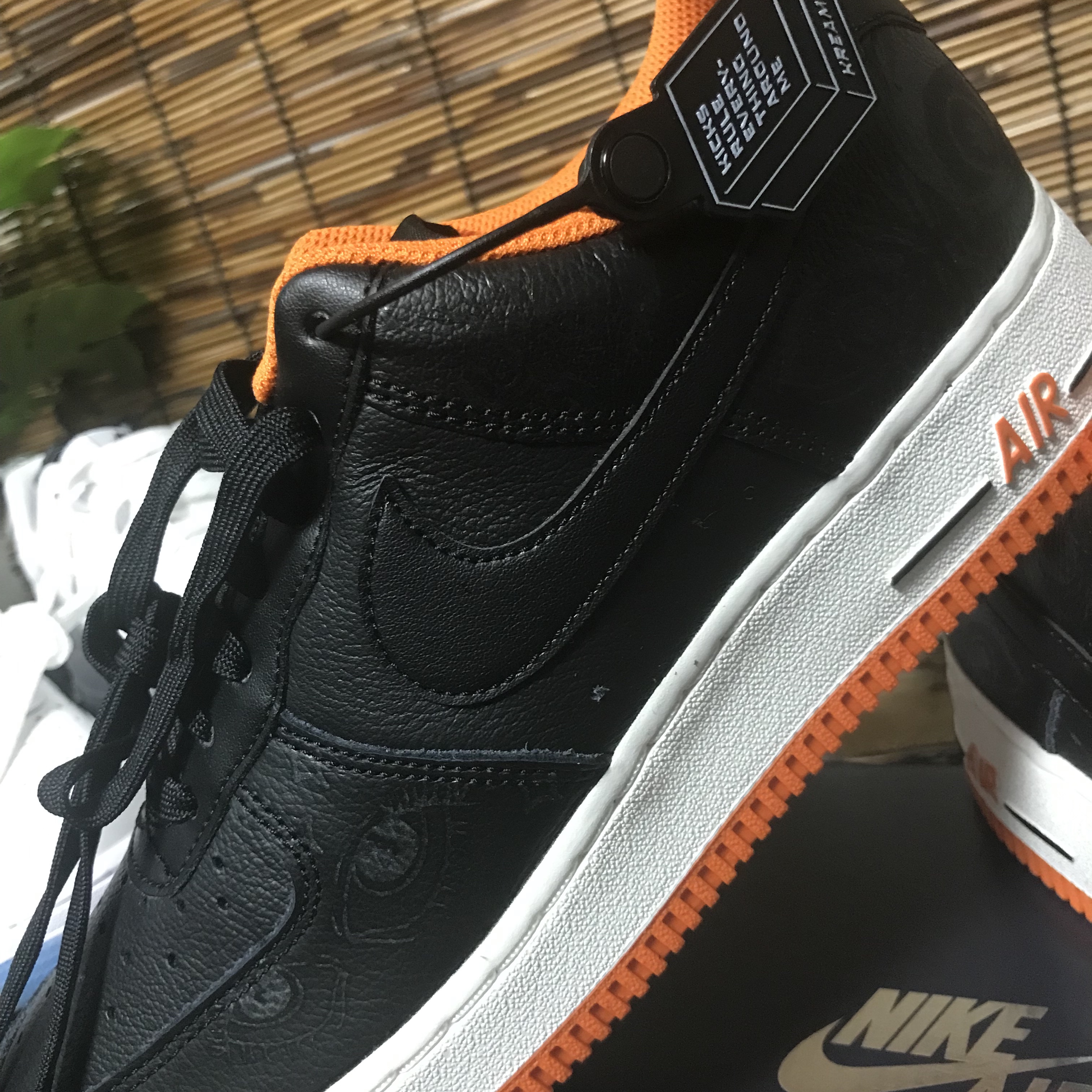 Nike Air Force 1 '07 PRM Halloween 착용 스타일 - 3