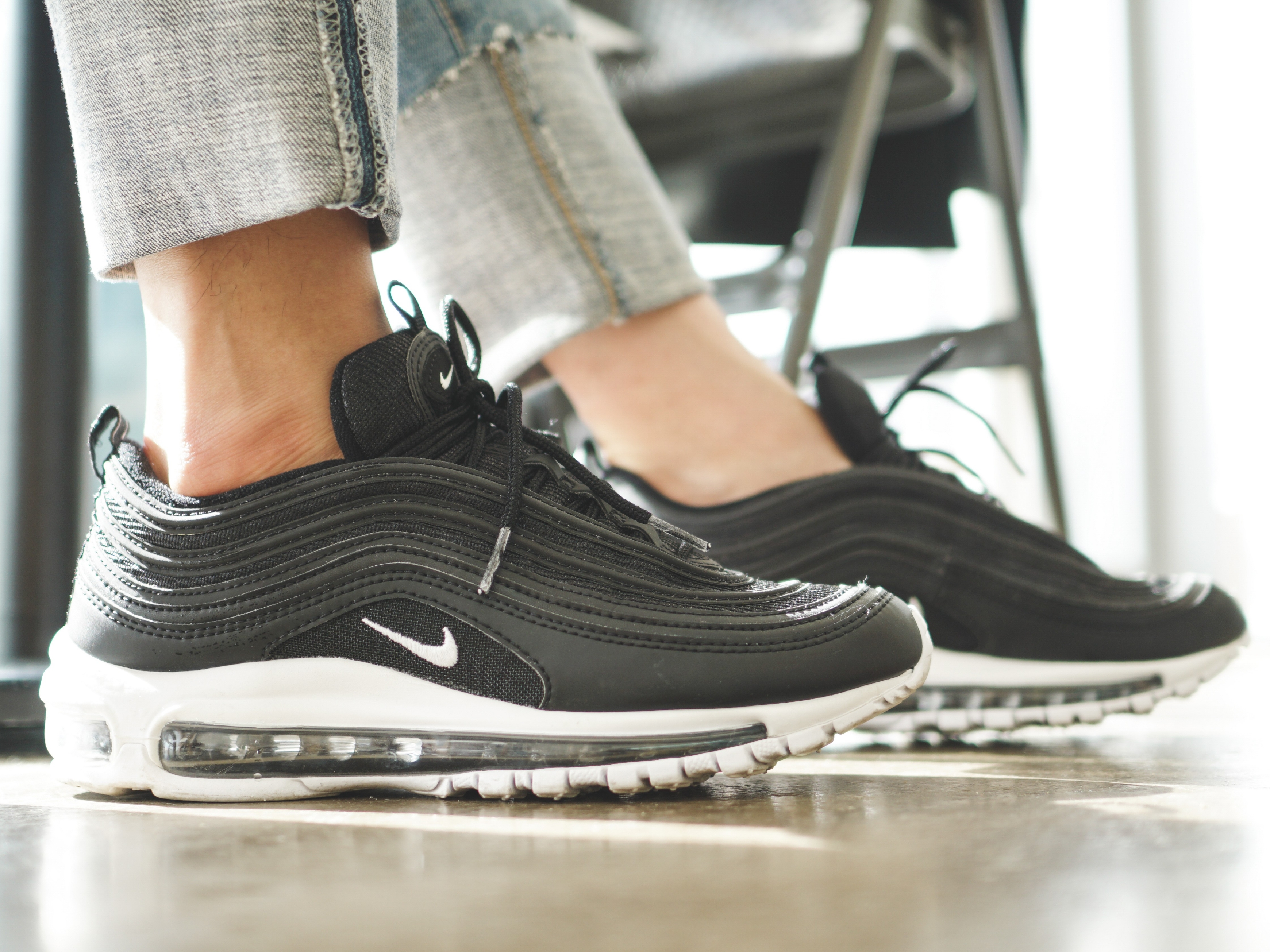 Nike Air Max 97 Black White 착용 스타일