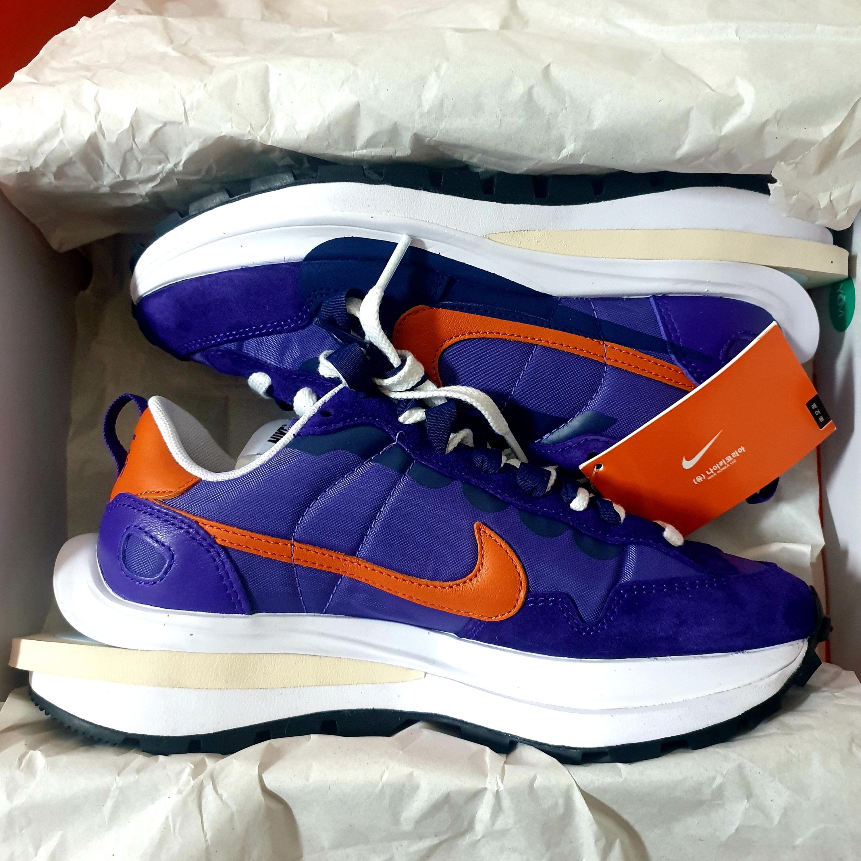 Nike x Sacai VaporWaffle Dark Iris 착용 스타일