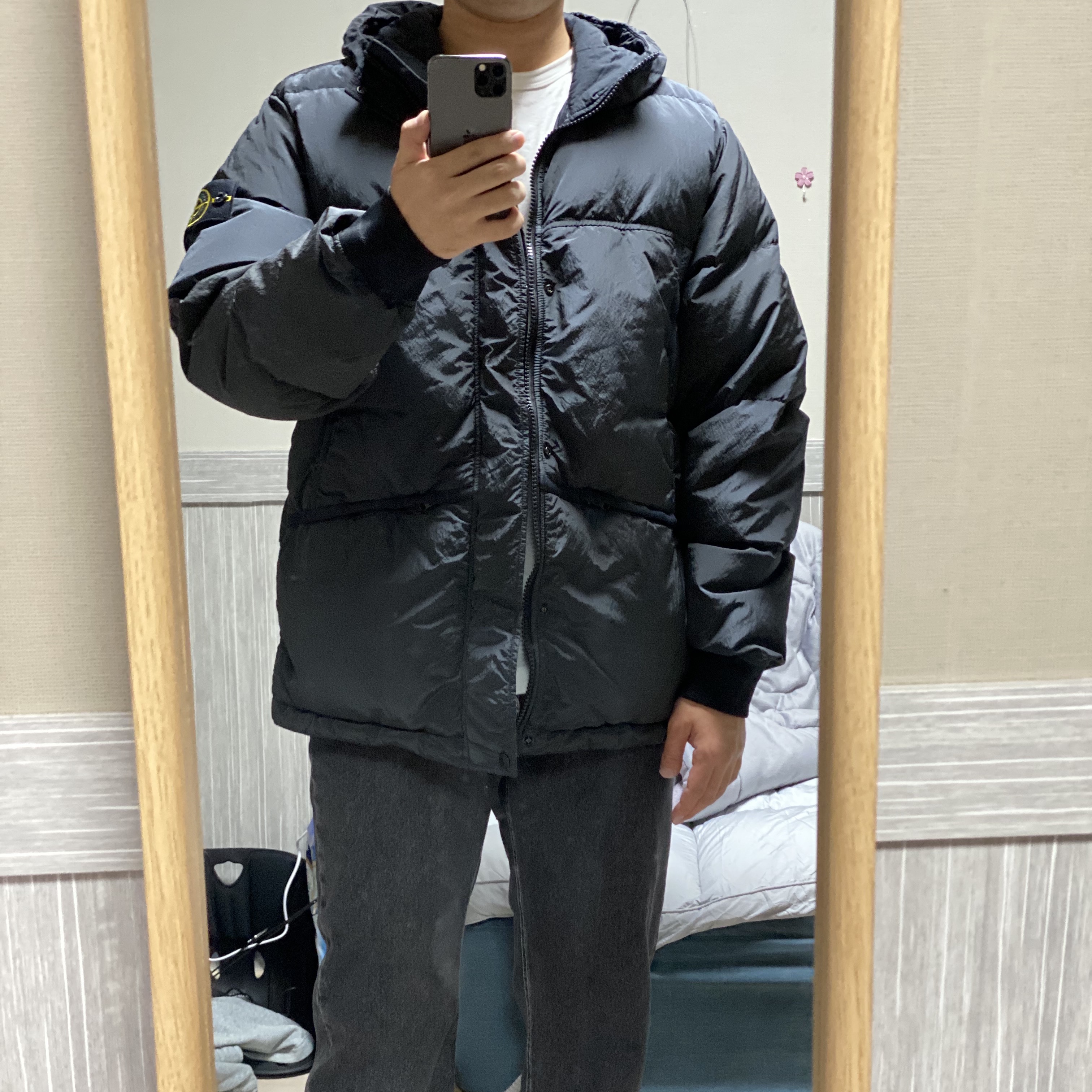 Stone Island 44508 Nylon Metal Down-TC Jacket Dark Grey - 21FW 착용 스타일 - 3