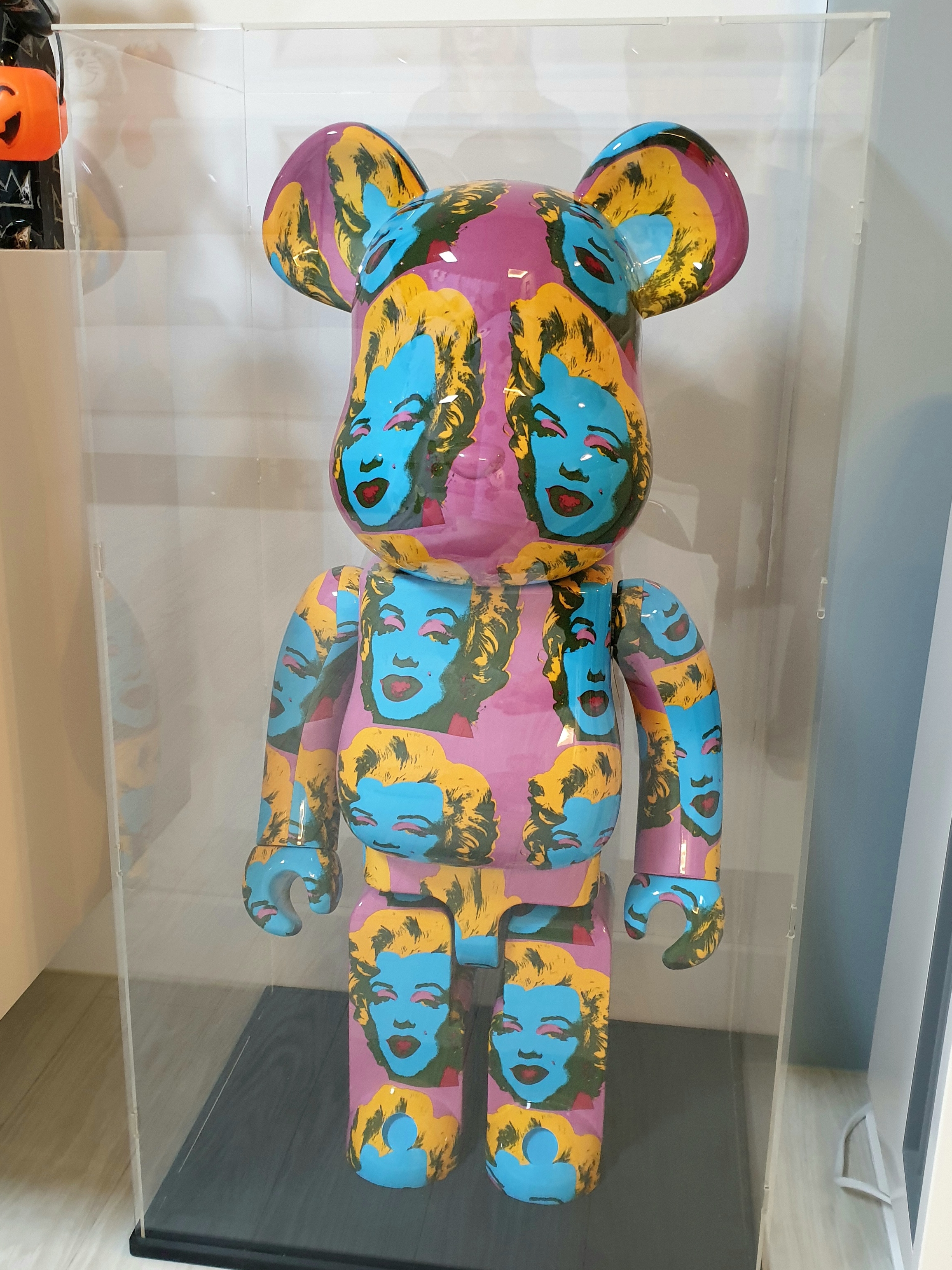 Bearbrick Andy Warhol Marilyn Monroe #2 1000% 착용 스타일