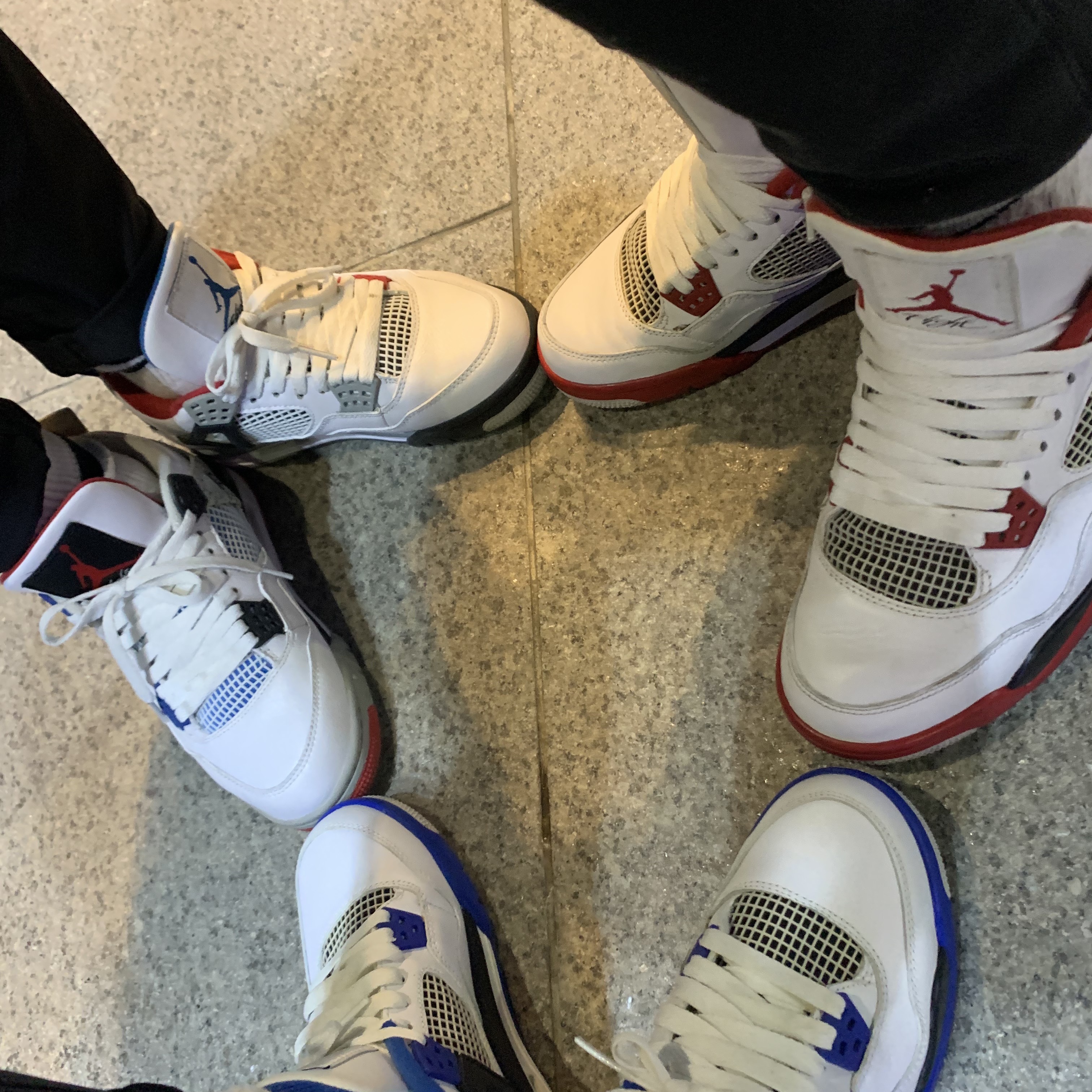 Jordan 4 Retro What The 4, (GS) Jordan 4 Retro Motorsports 2017 착용 스타일