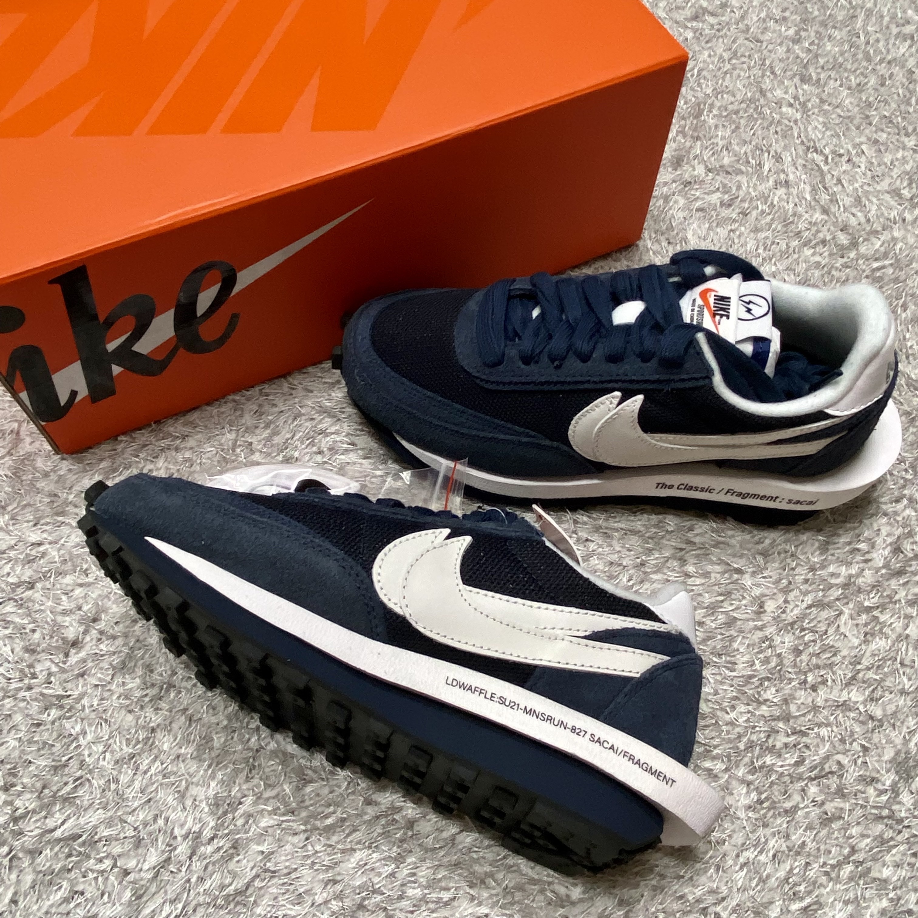 Nike x Sacai x Fragment LDWaffle Blackened Blue 착용 스타일