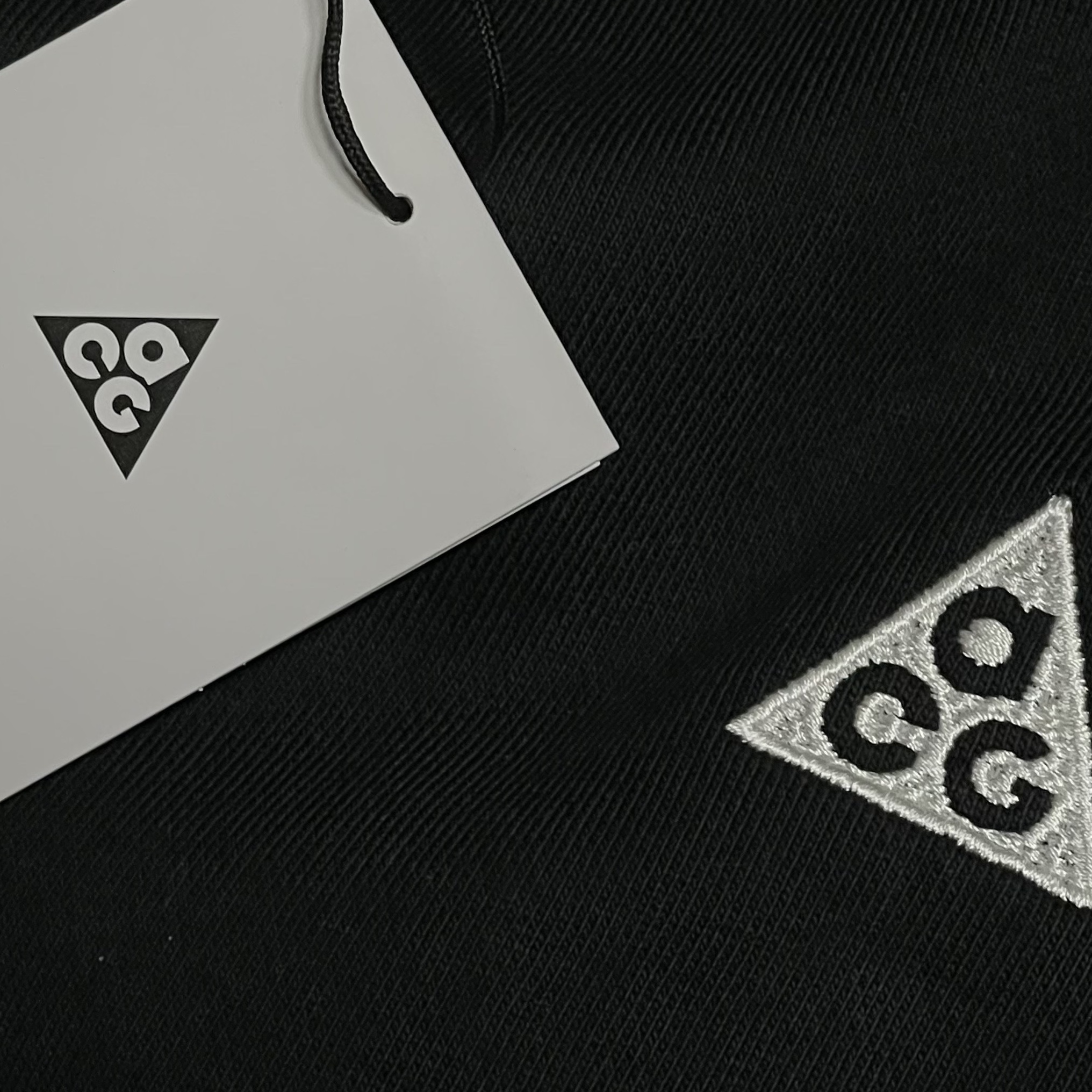 Nike ACG Pullover Fleece Hoodie Black Summit White - Asia 착용 스타일 - 1