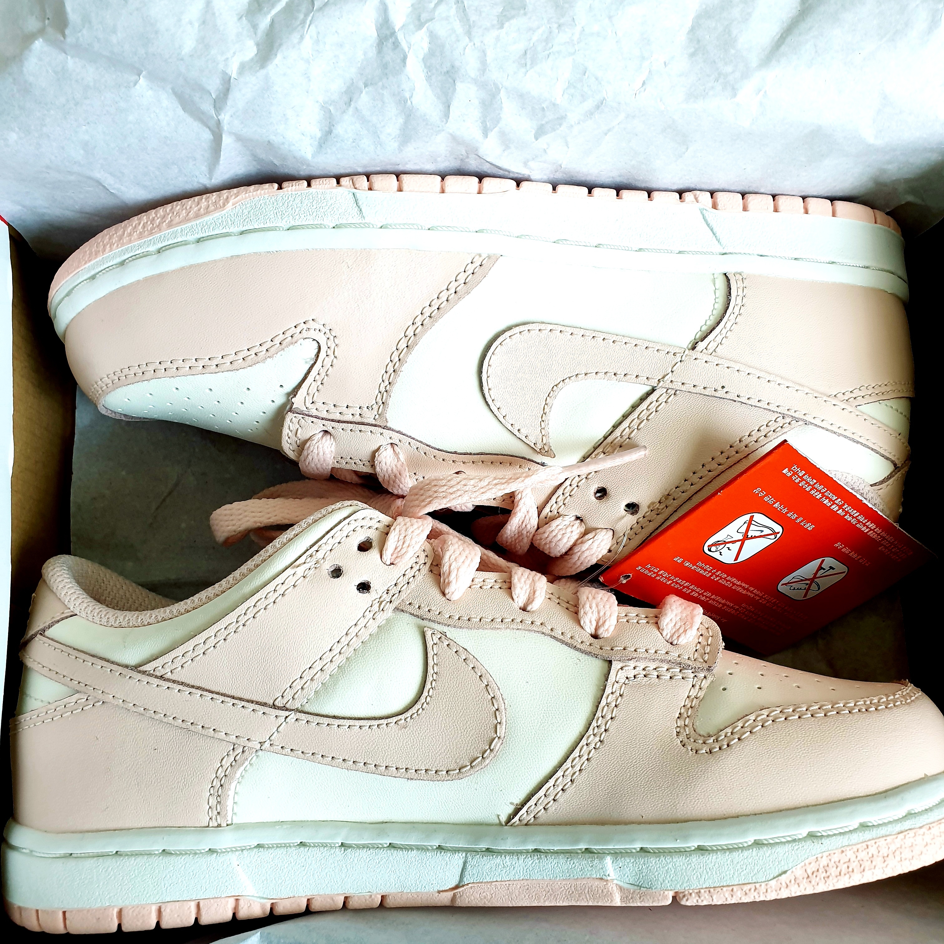 (W) Nike Dunk Low Next Nature Pale Coral 착용 스타일