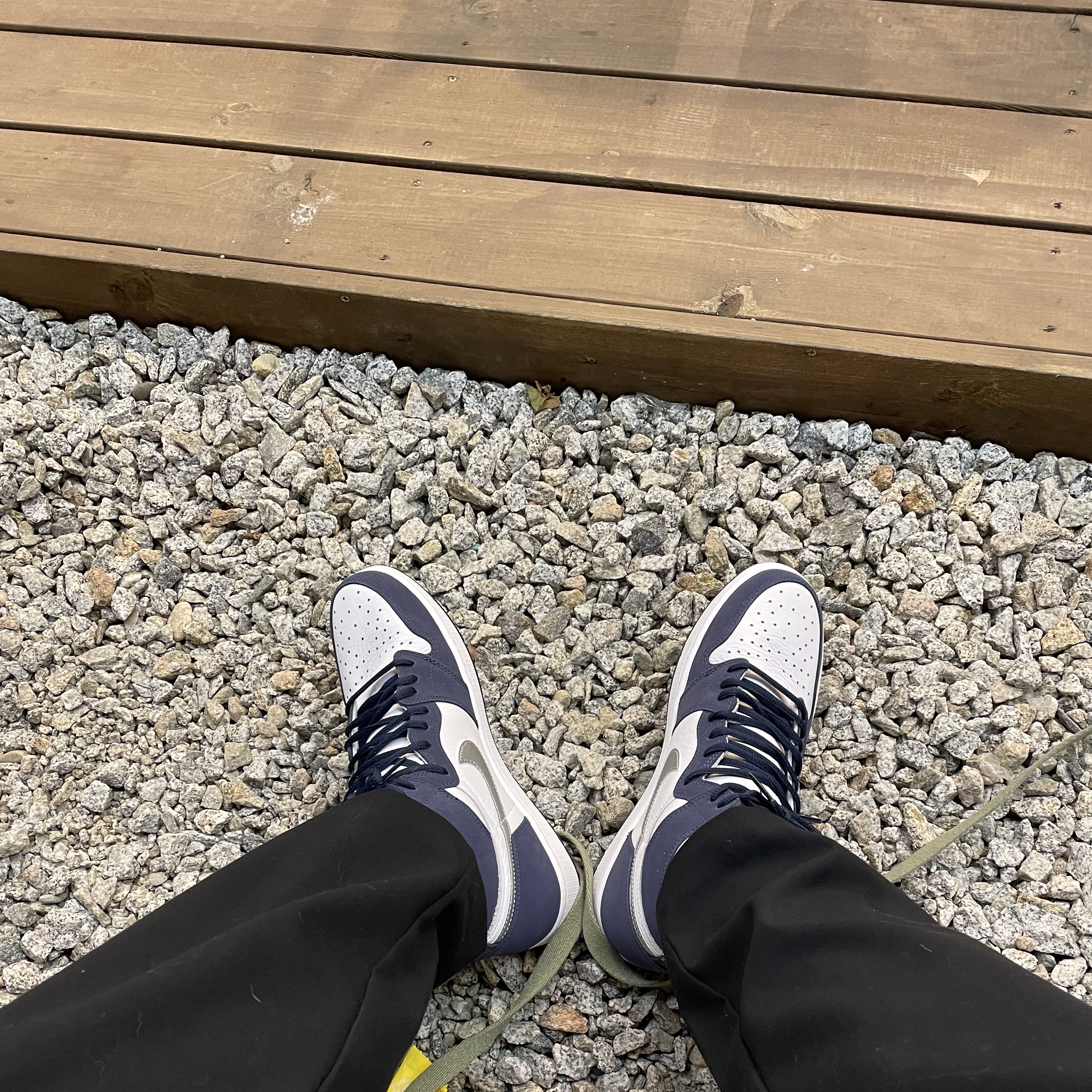 Jordan 1 Retro High OG CO.JP Midnight Navy 착용 스타일 - 3