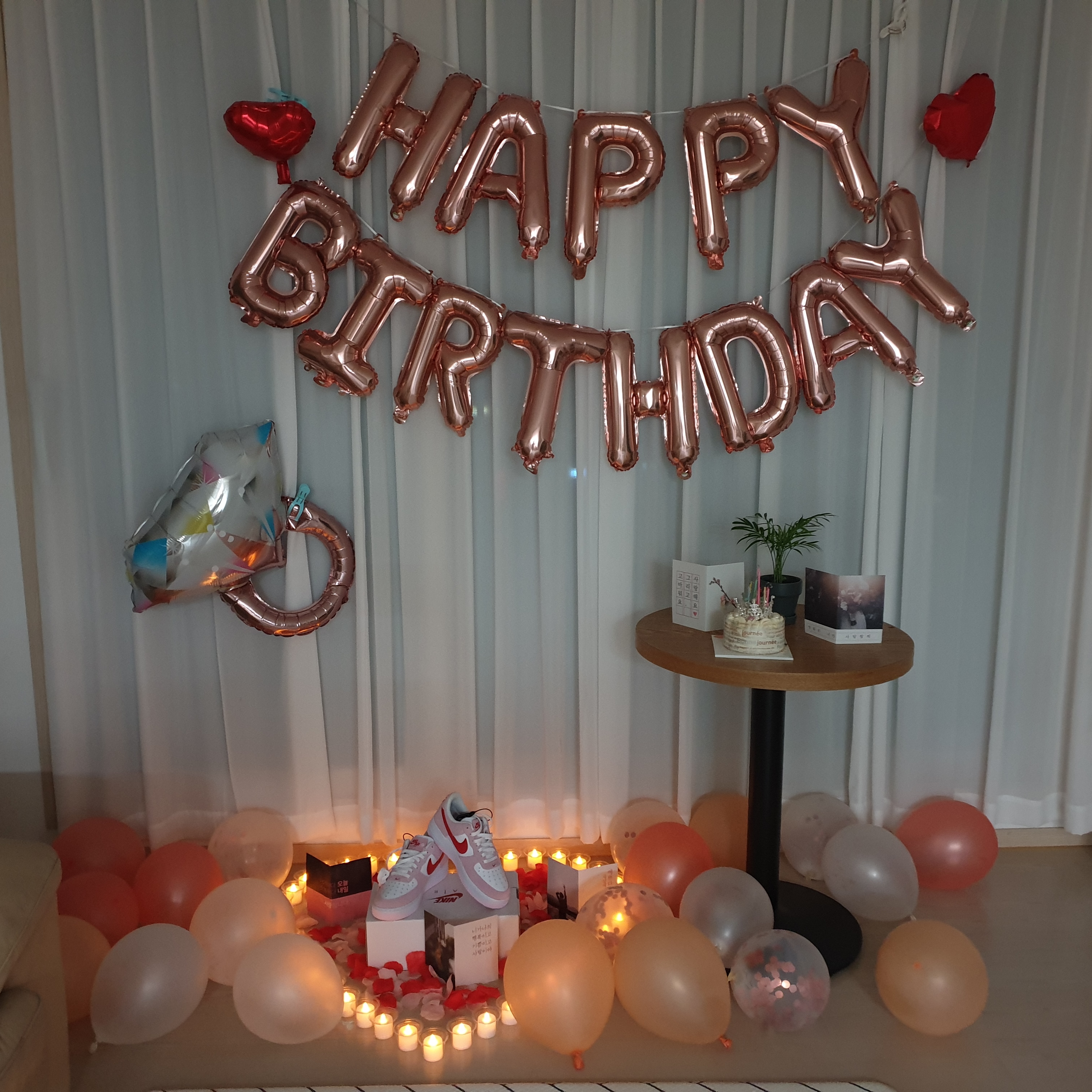 Nike Air Force 1 '07 QS Valentine's Day 착용 스타일