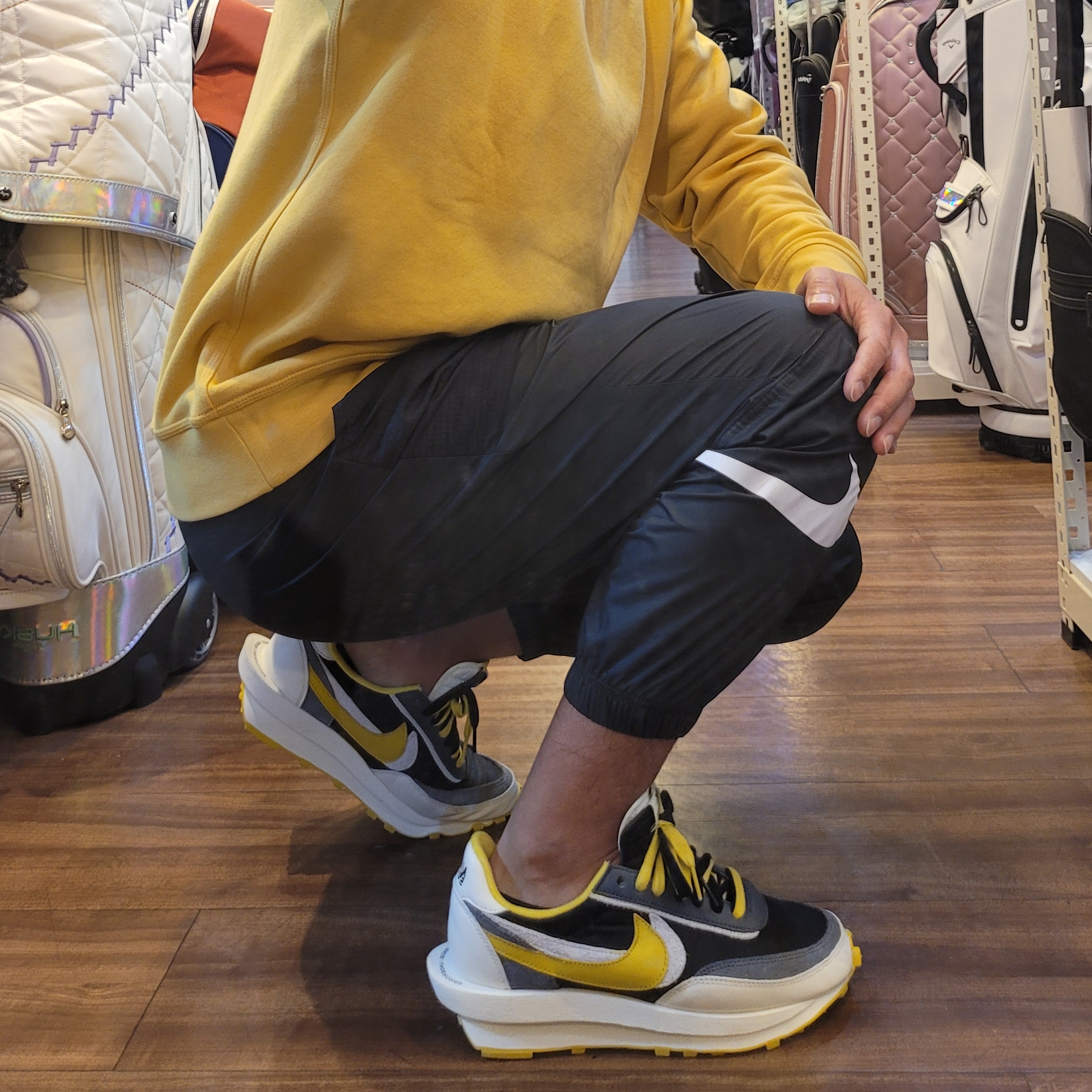 Nike x Sacai x Undercover LDWaffle Black Bright Citron 착용 스타일