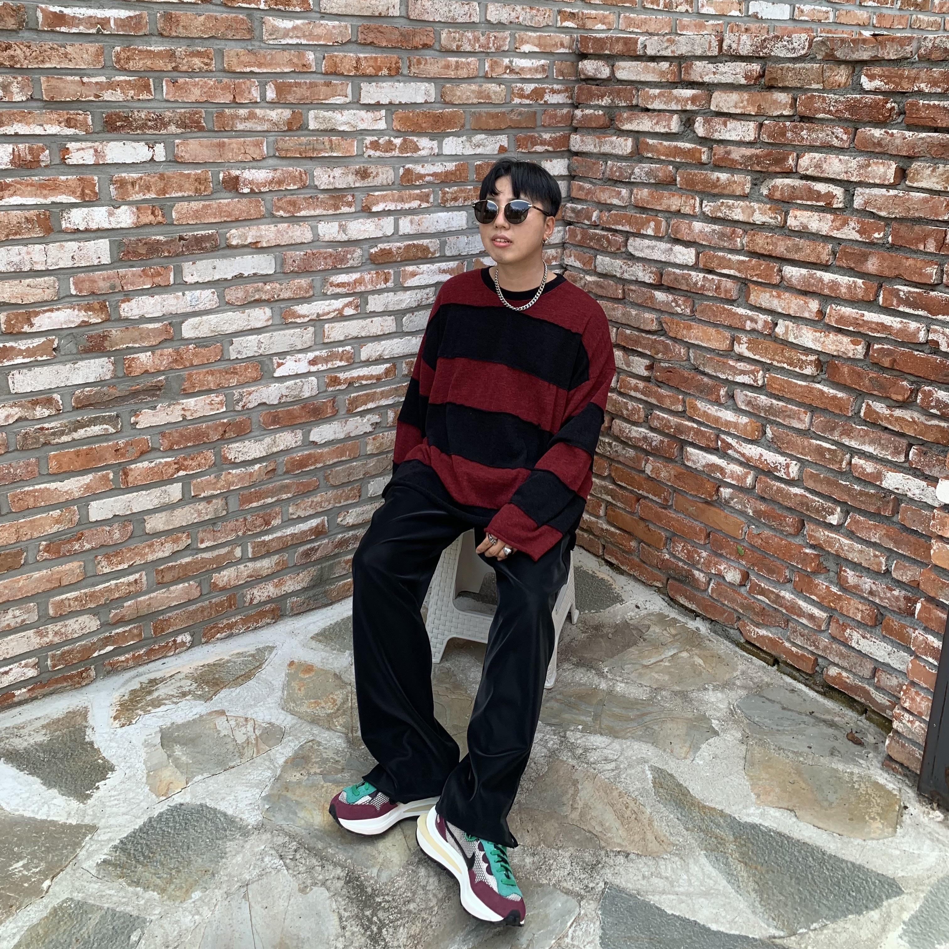 Nike x Sacai VaporWaffle String & Black Villain Red 착용 스타일