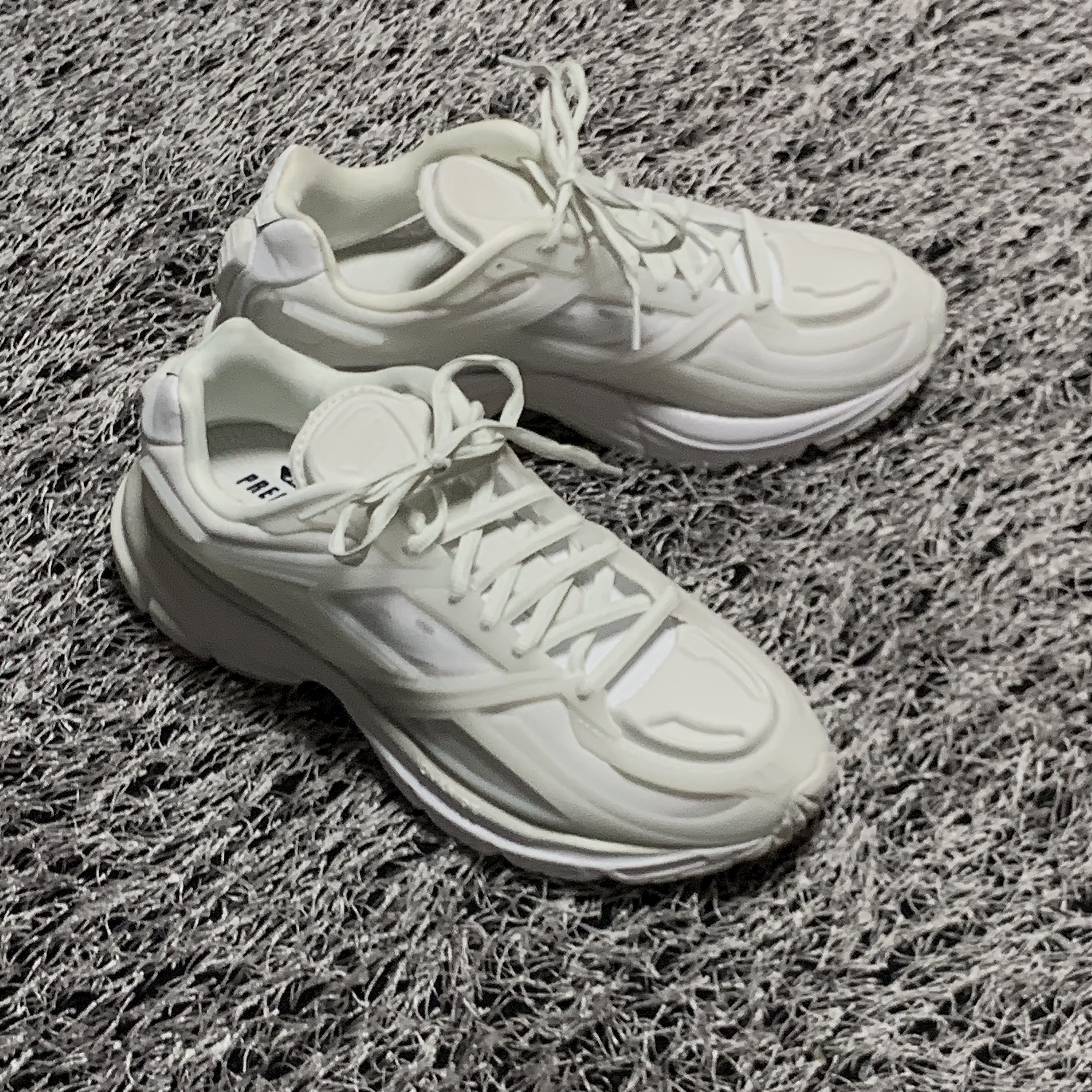 Reebok Premier Road Modern White Pure Grey 착용 스타일