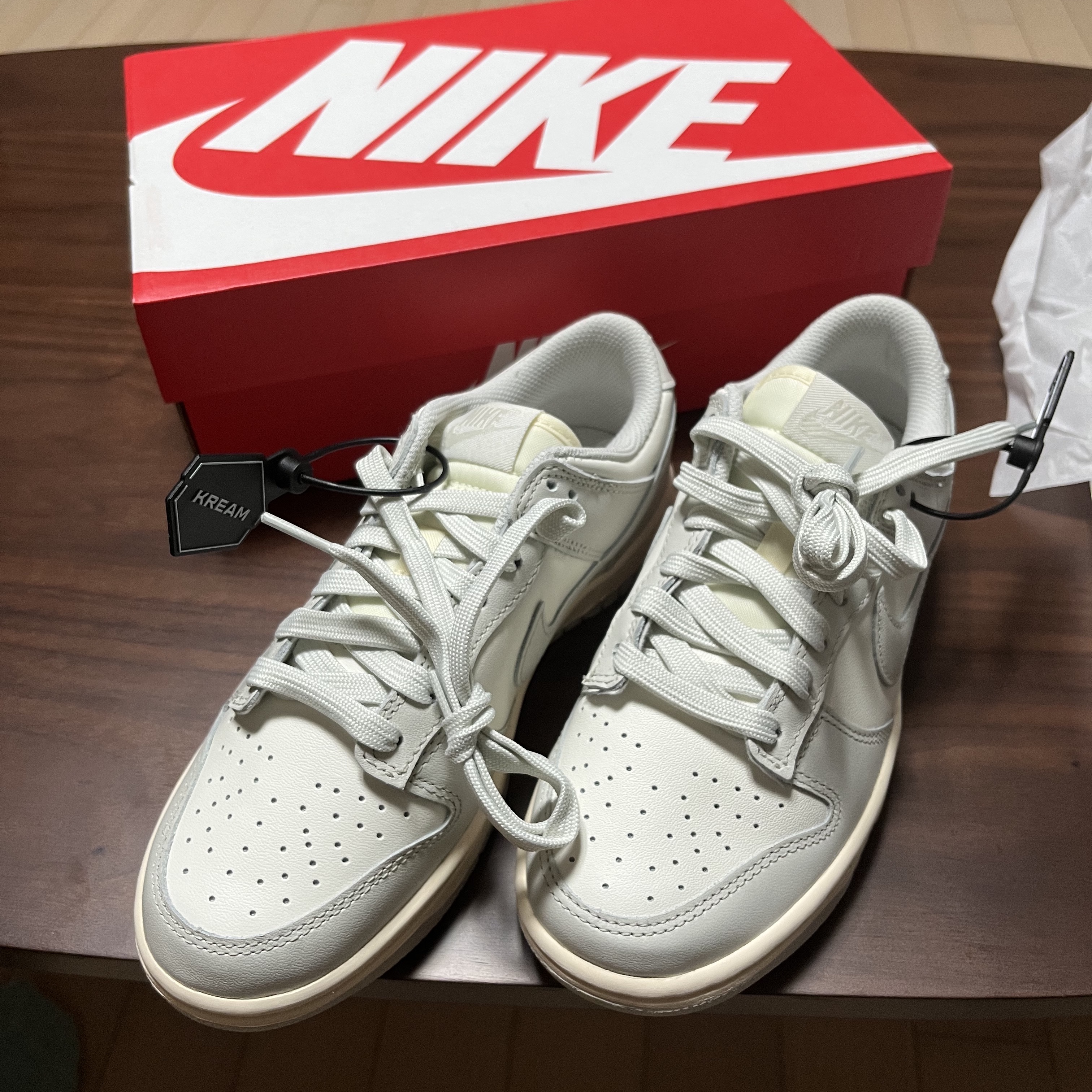 (W) Nike Dunk Low Light Bone 착용 스타일