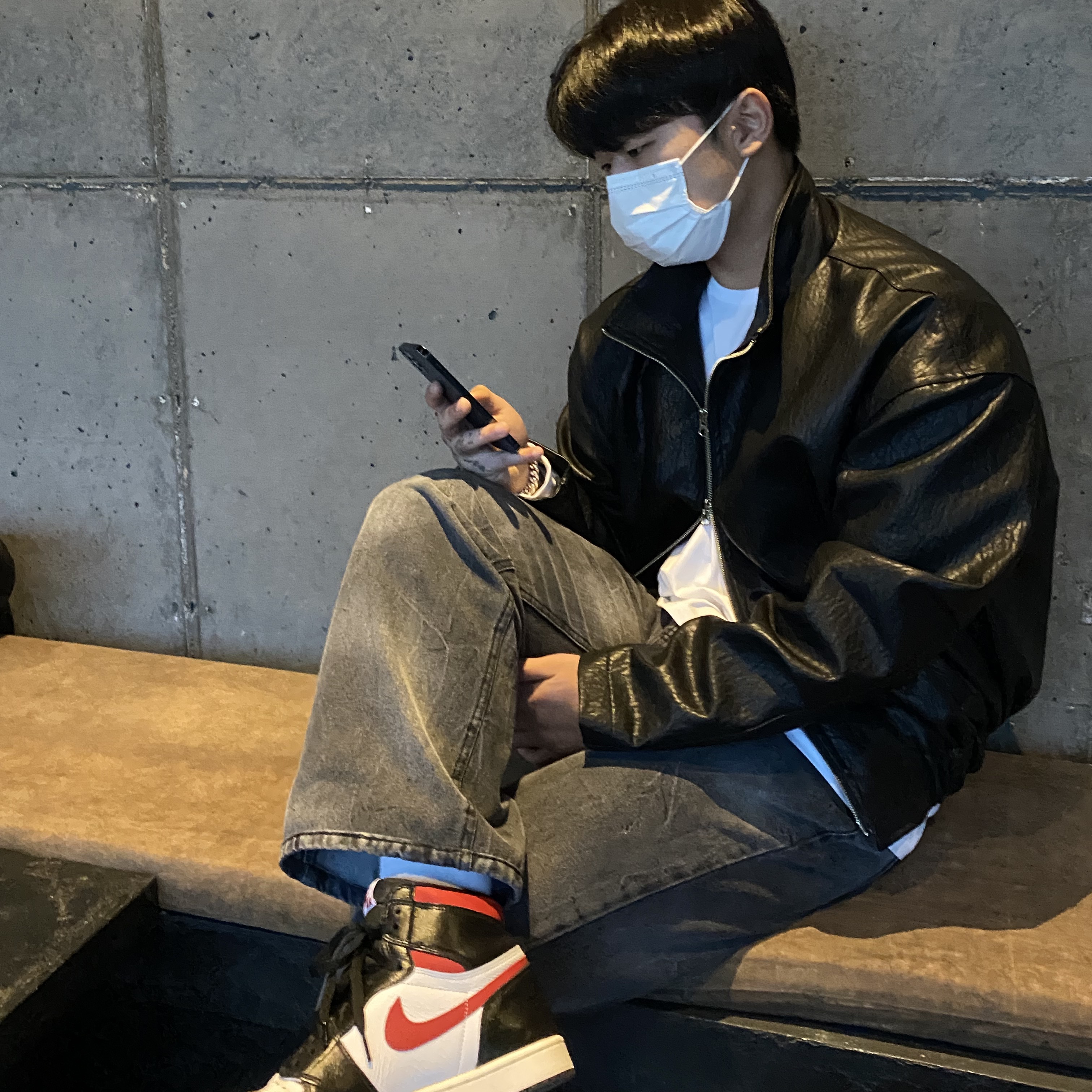 Jordan 1 Retro High OG Gym Red 착용 스타일 - 4