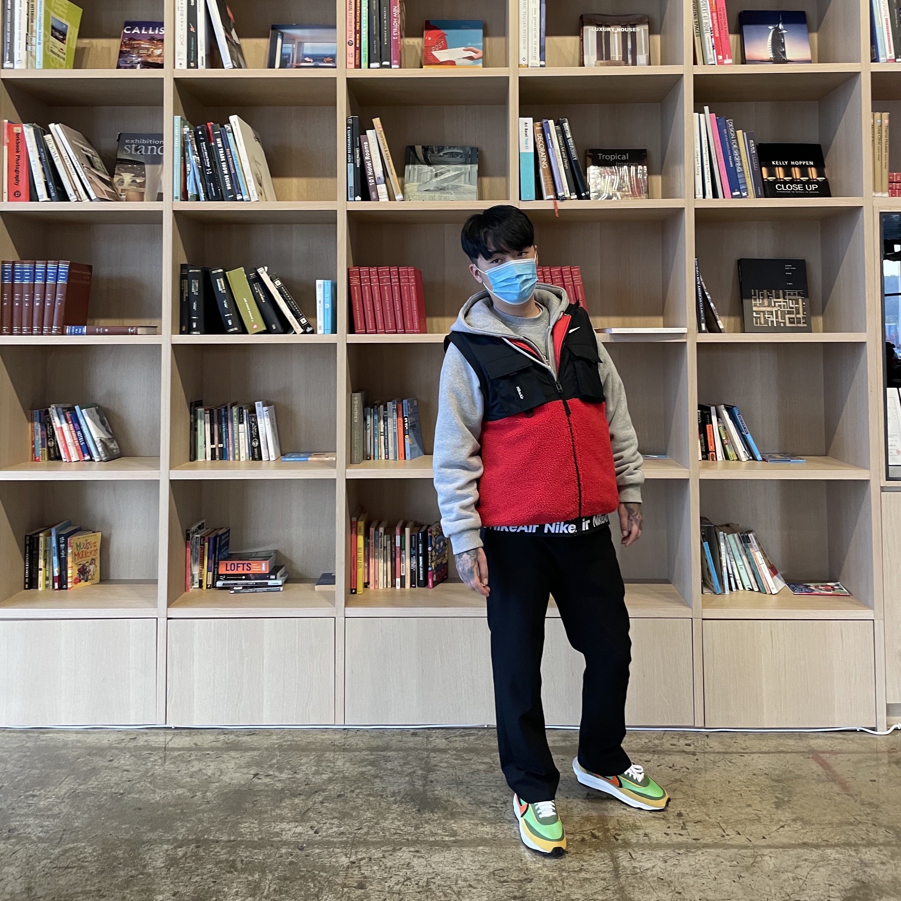 Nike x Sacai LDWaffle Green Multi 착용 스타일