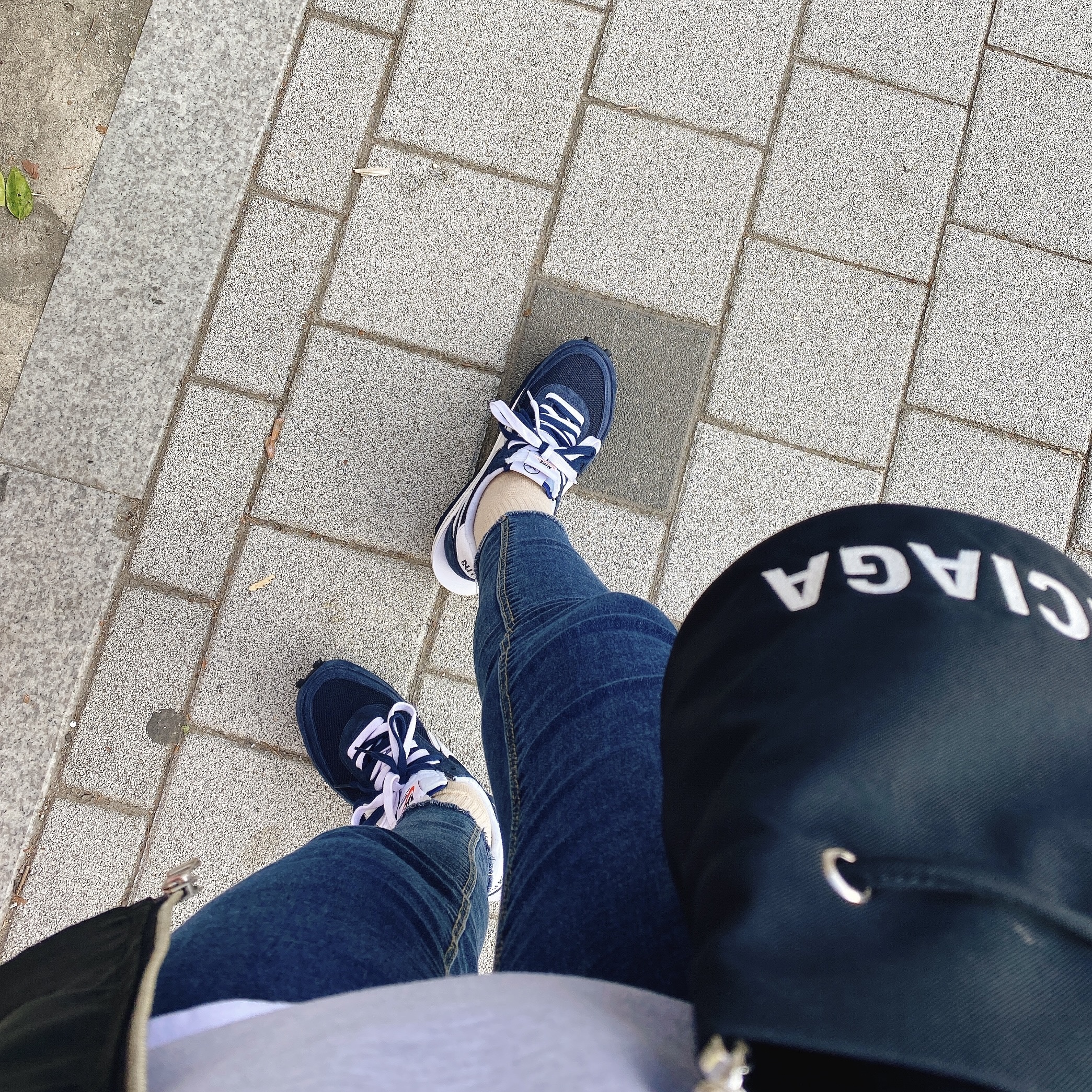 Nike x Sacai x Fragment LDWaffle Blackened Blue 착용 스타일