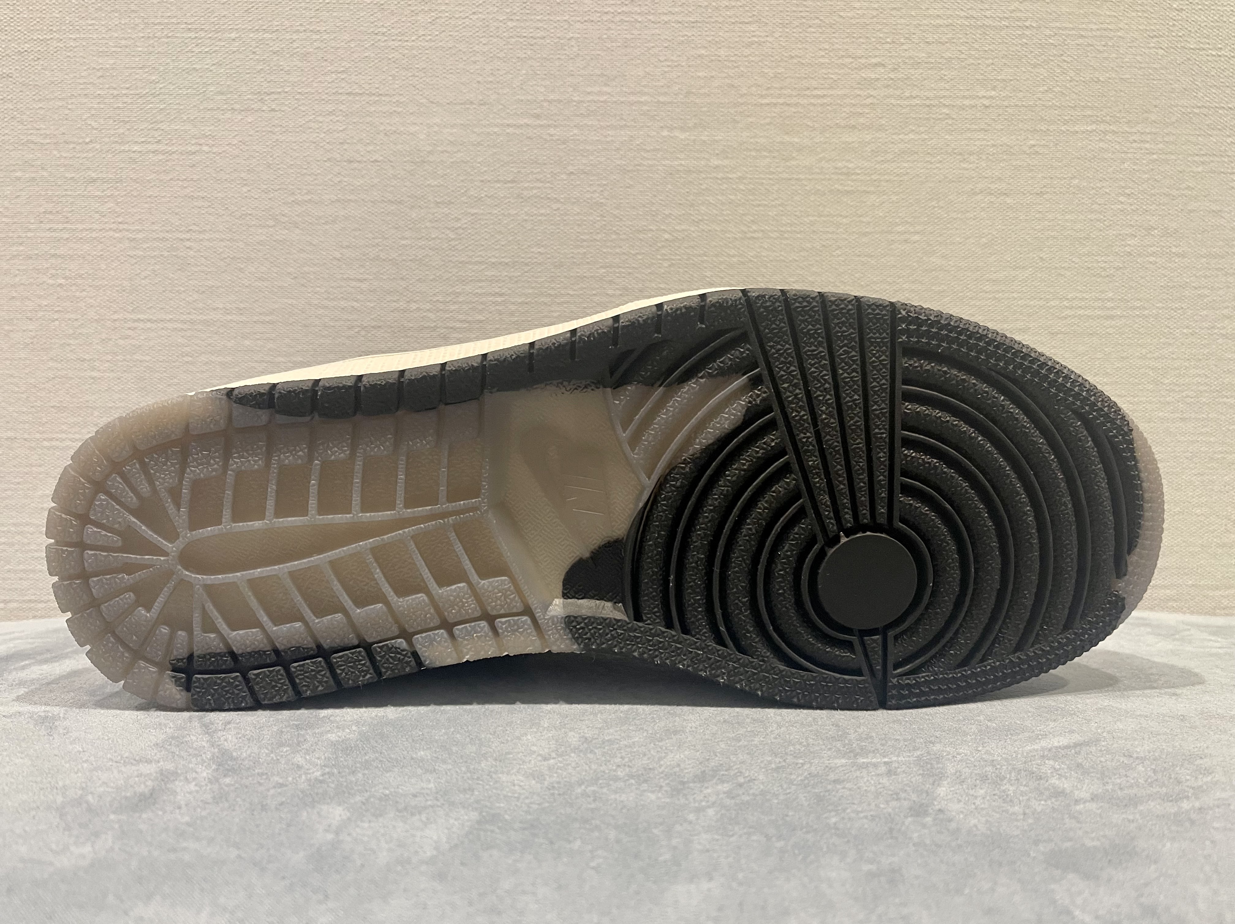 Jordan 1 Element Gore-Tex Particle Grey 착용 스타일 - 3