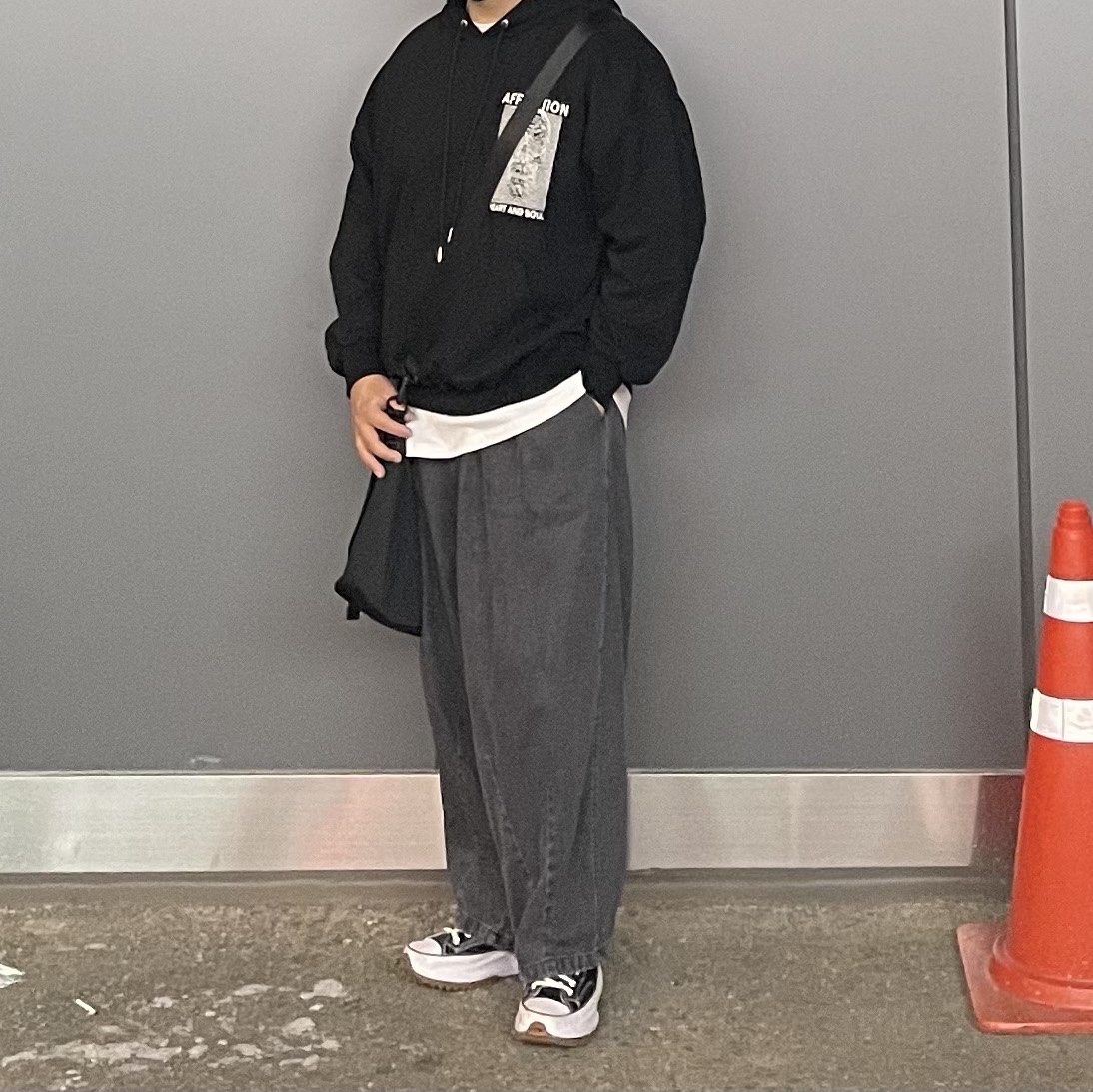 Converse Run Star Hike Hi Black White Gum 착용 스타일