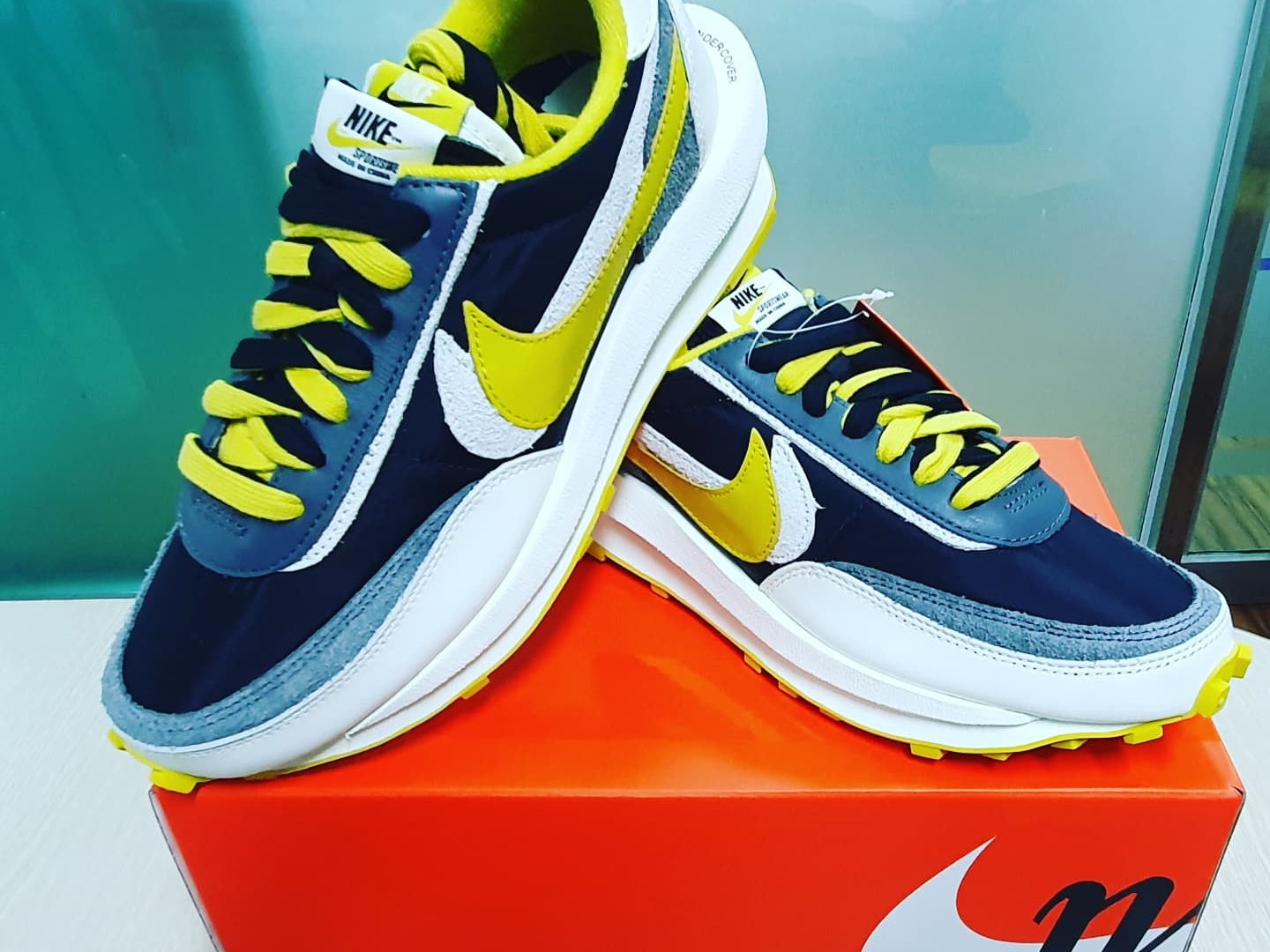 Nike x Sacai x Undercover LDWaffle Black Bright Citron 착용 스타일