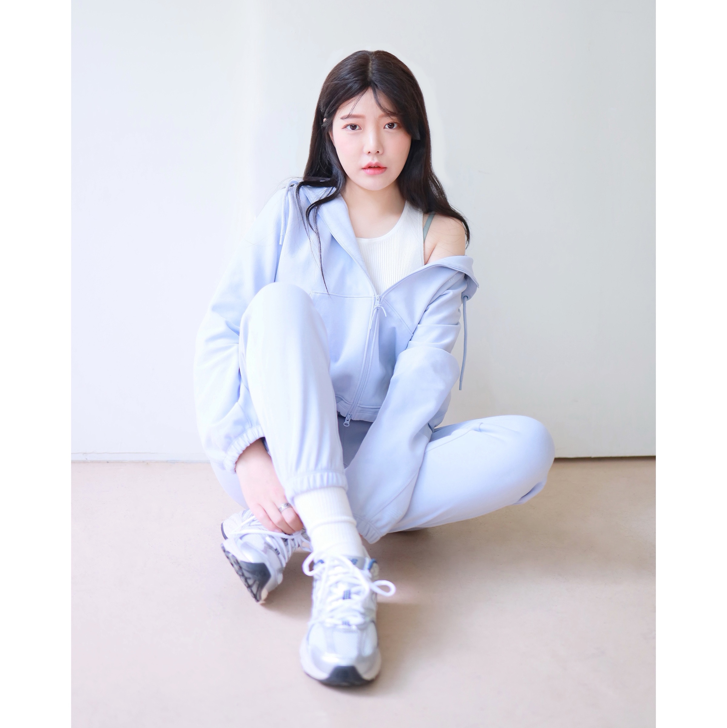 New Balance 530 Steel Grey 착용 스타일
