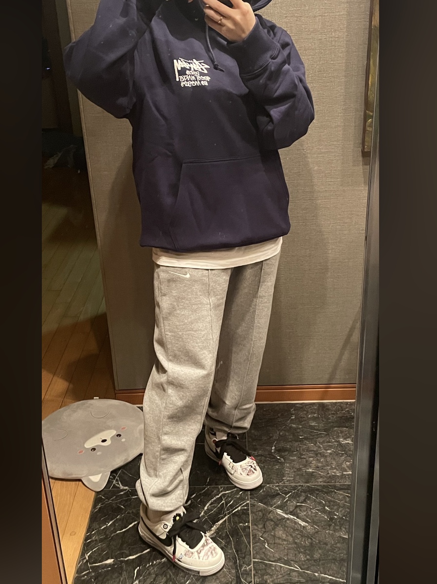 Stussy Stock DSM Los Angeles Hoodie Navy 2021, Nike x Peaceminusone Air Force 1 Low Para-Noise 2.0 착용 스타일 - 2