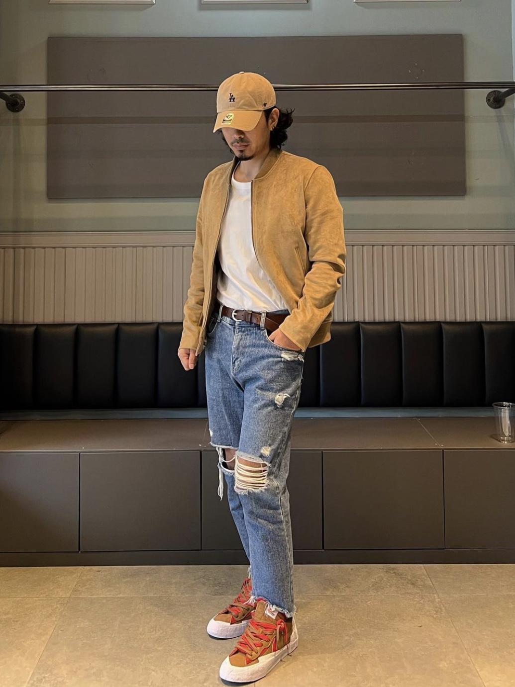 Nike x Sacai Blazer Low British Tan 착용 스타일 - 2