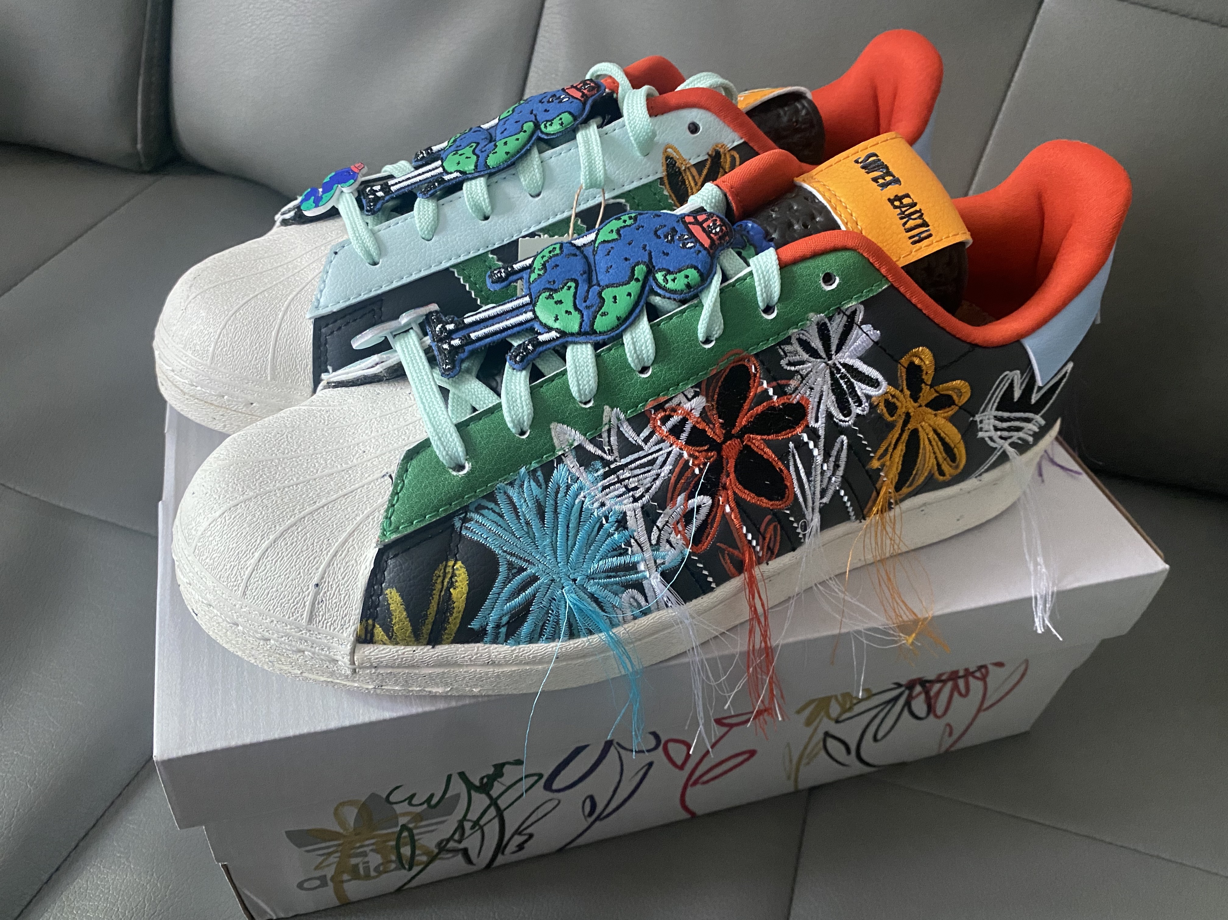 Adidas x Sean Wotherspoon Superstar Superearth Black 착용 스타일