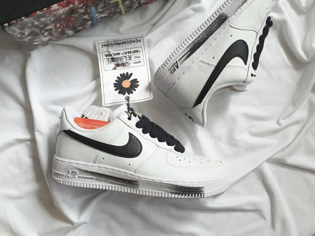Nike x Peaceminusone Air Force 1 Low Para-Noise 2.0 착용 스타일 - 1
