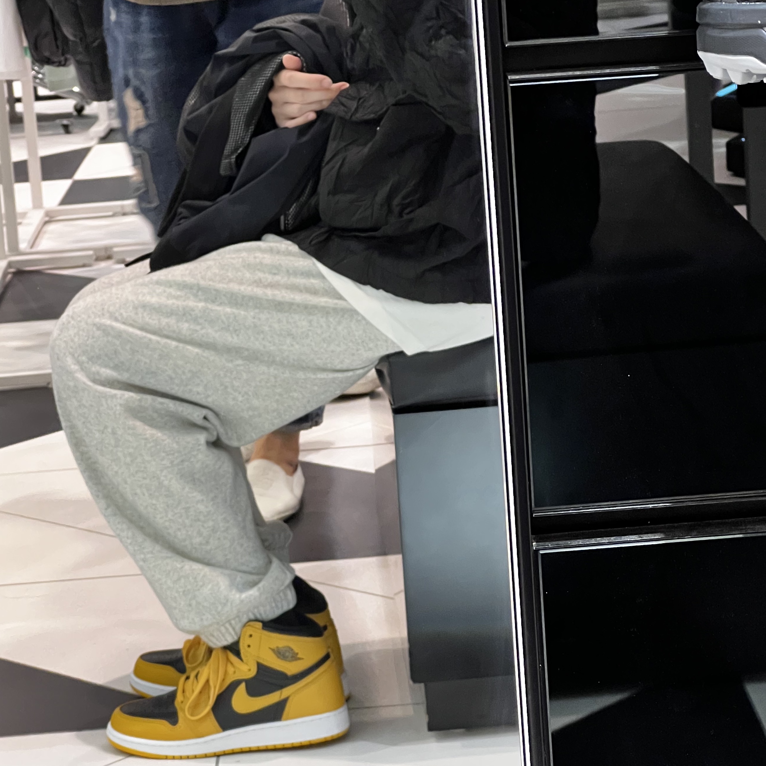 Jordan 1 Retro High OG Pollen 착용 스타일 - 2