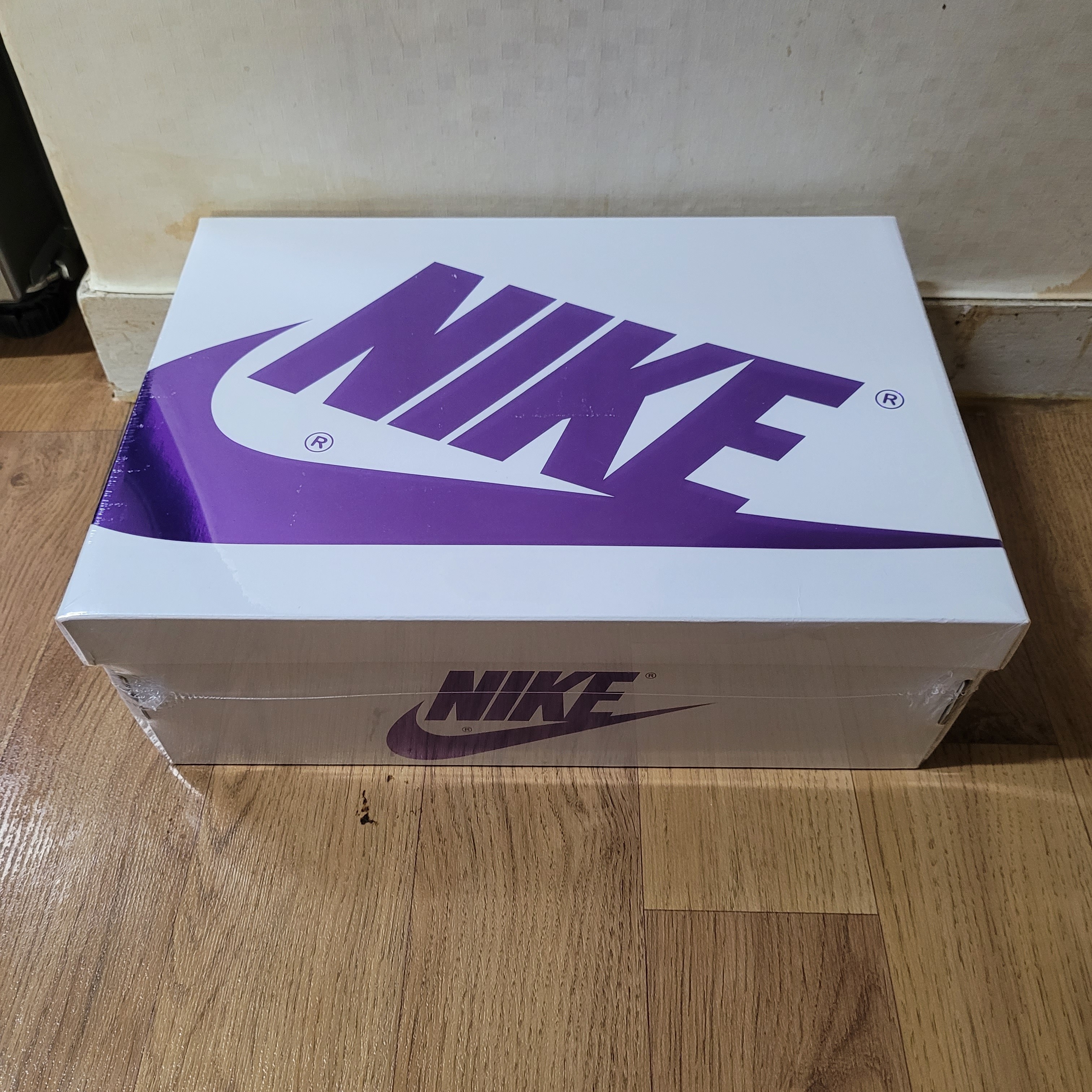 (W) Jordan 1 High OG Court Purple 착용 스타일 - 1